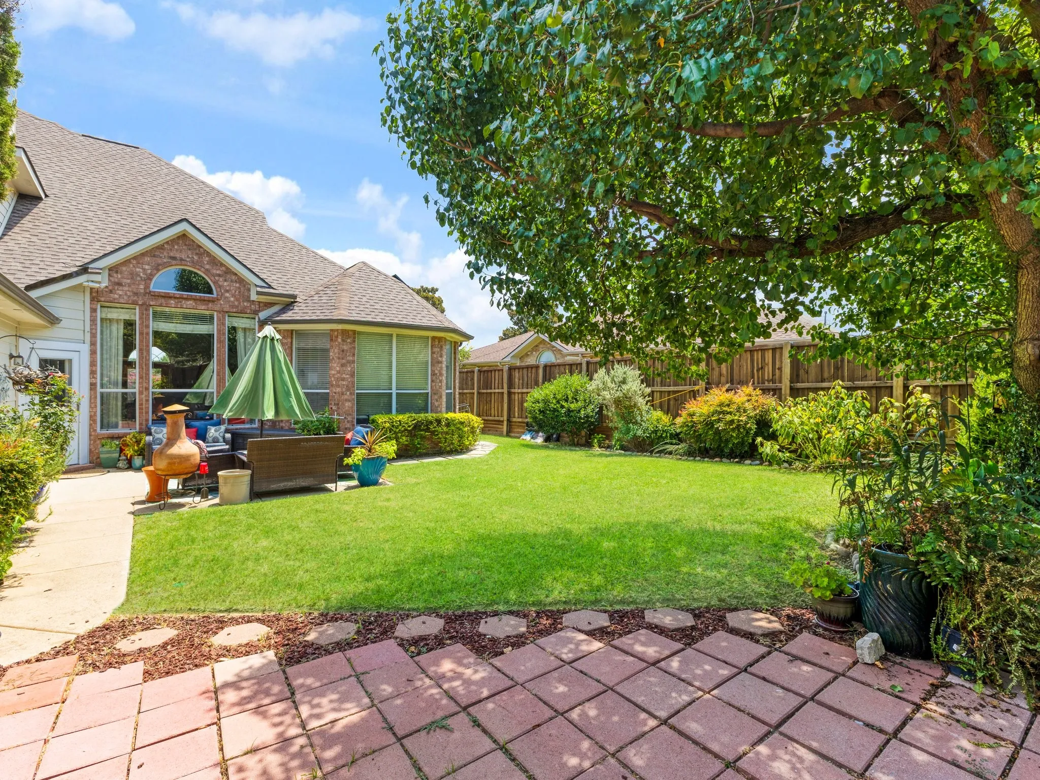 Single Family Residence For Sale in Collin County , 3704 Gardenia Lane, Mc Kinney, Texas 75070, 4 Bedroom, 3 Bathroom, 2 Garage spaces, 2,944 Sqft, built in 1999, mls#21354445, Real Estate Agent in Mc Kinney, Homes For Sale in Collin county, Homes For Sale in Mc Kinney, Realtor in Mc Kinney Texas, Real Estate Brokerage Independent Realty Texas, Luminita Cordes Realtor