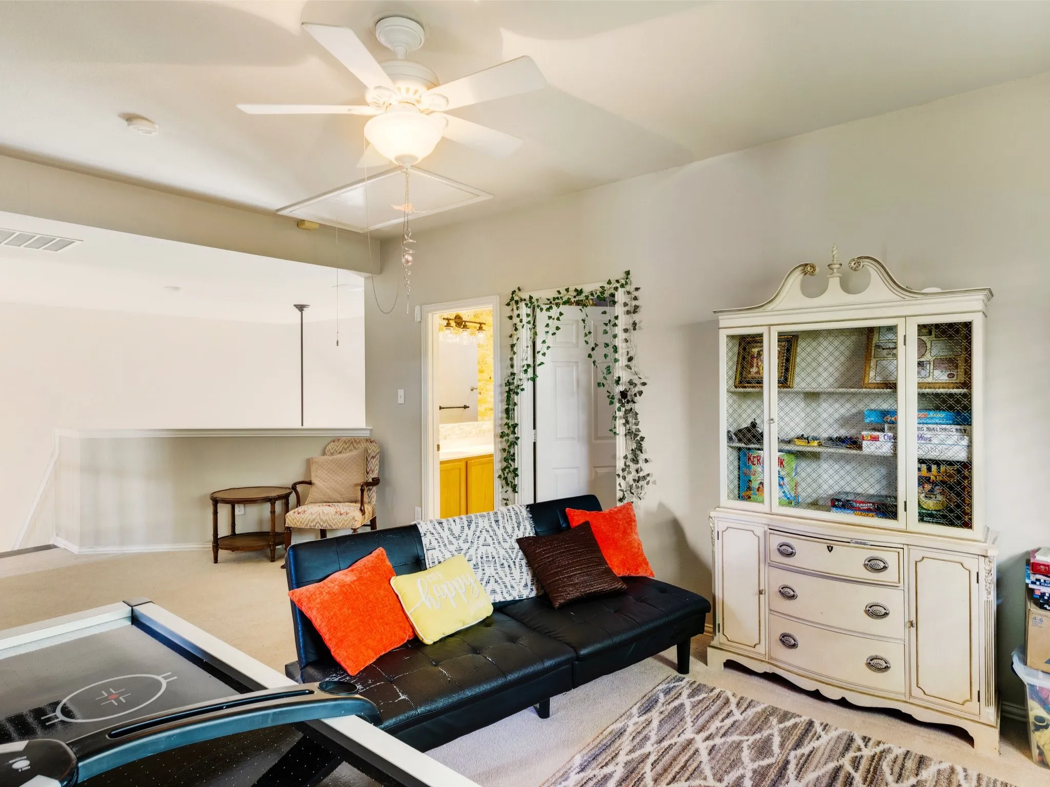 Single Family Residence For Sale in Collin County , 3704 Gardenia Lane, Mc Kinney, Texas 75070, 4 Bedroom, 3 Bathroom, 2 Garage spaces, 2,944 Sqft, built in 1999, mls#21354445, Real Estate Agent in Mc Kinney, Homes For Sale in Collin county, Homes For Sale in Mc Kinney, Realtor in Mc Kinney Texas, Real Estate Brokerage Independent Realty Texas, Luminita Cordes Realtor