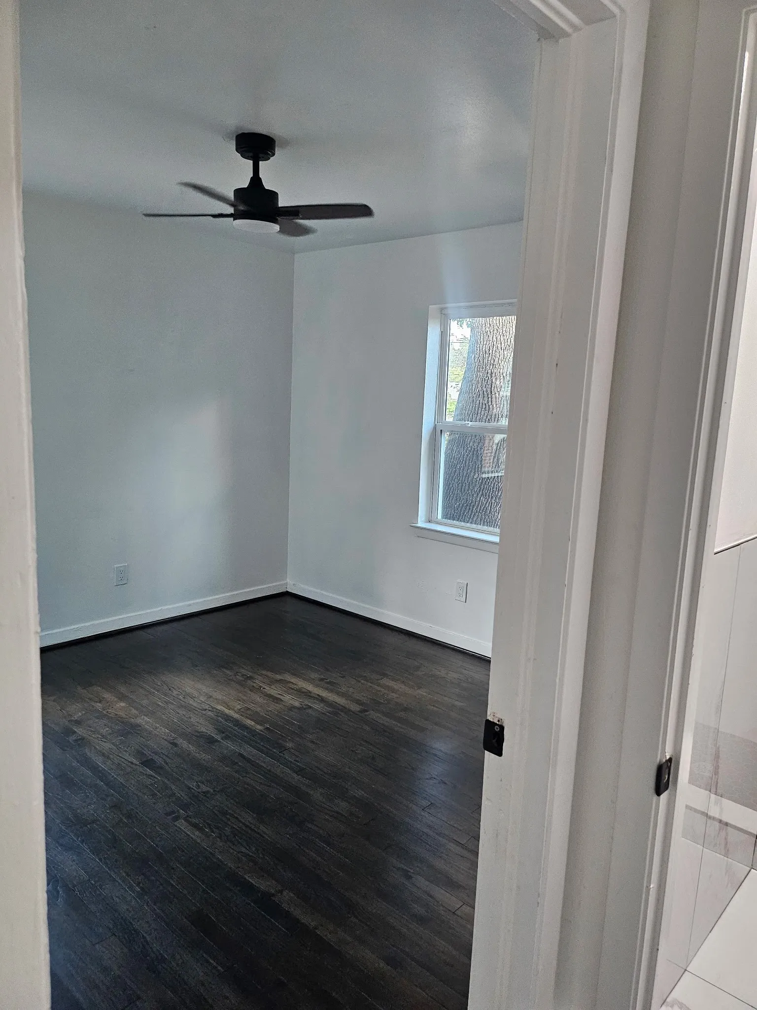 Single Family Residence For Sale in Dallas County , 10816 Mandalay Drive, Dallas, Texas 75228, 3 Bedroom, 2 Bathroom, 1 Garage spaces, 1,080 Sqft, built in 1955, mls#21354367, Real Estate Agent in Dallas, Homes For Sale in Dallas county, Homes For Sale in Dallas, Realtor in Dallas Texas, Real Estate Brokerage Independent Realty Texas, Luminita Cordes Realtor