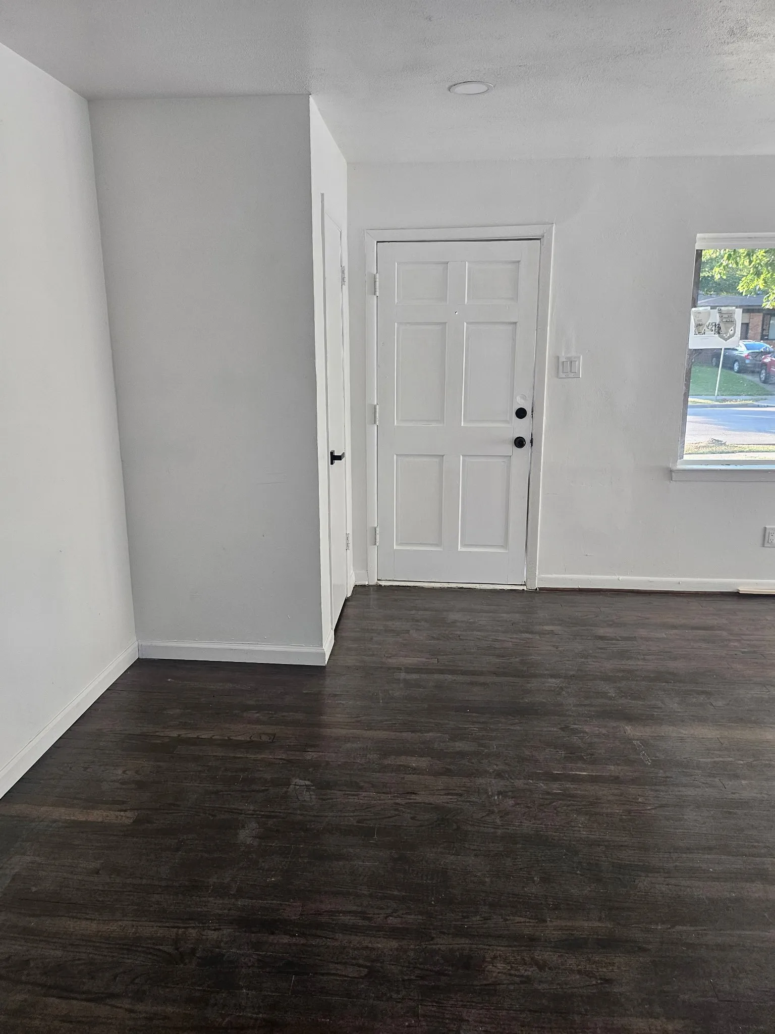 Single Family Residence For Sale in Dallas County , 10816 Mandalay Drive, Dallas, Texas 75228, 3 Bedroom, 2 Bathroom, 1 Garage spaces, 1,080 Sqft, built in 1955, mls#21354367, Real Estate Agent in Dallas, Homes For Sale in Dallas county, Homes For Sale in Dallas, Realtor in Dallas Texas, Real Estate Brokerage Independent Realty Texas, Luminita Cordes Realtor
