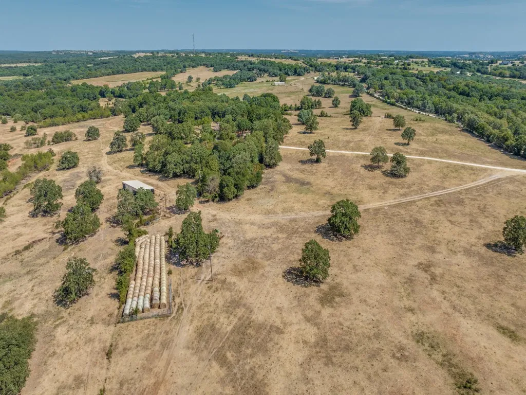Farm For Sale in Montague County , 868 Nored Road, Forestburg, Texas 76239, 3 Bedroom, 2 Bathroom, 2 Garage spaces, 2,355 Sqft, built in 1993, Price $2,800,000, mls#21353776, Real Estate Agent in Forestburg, Homes For Sale in Montague county, Homes For Sale in Forestburg, Realtor in Forestburg Texas, Real Estate Brokerage Independent Realty Texas, Luminita Cordes Realtor