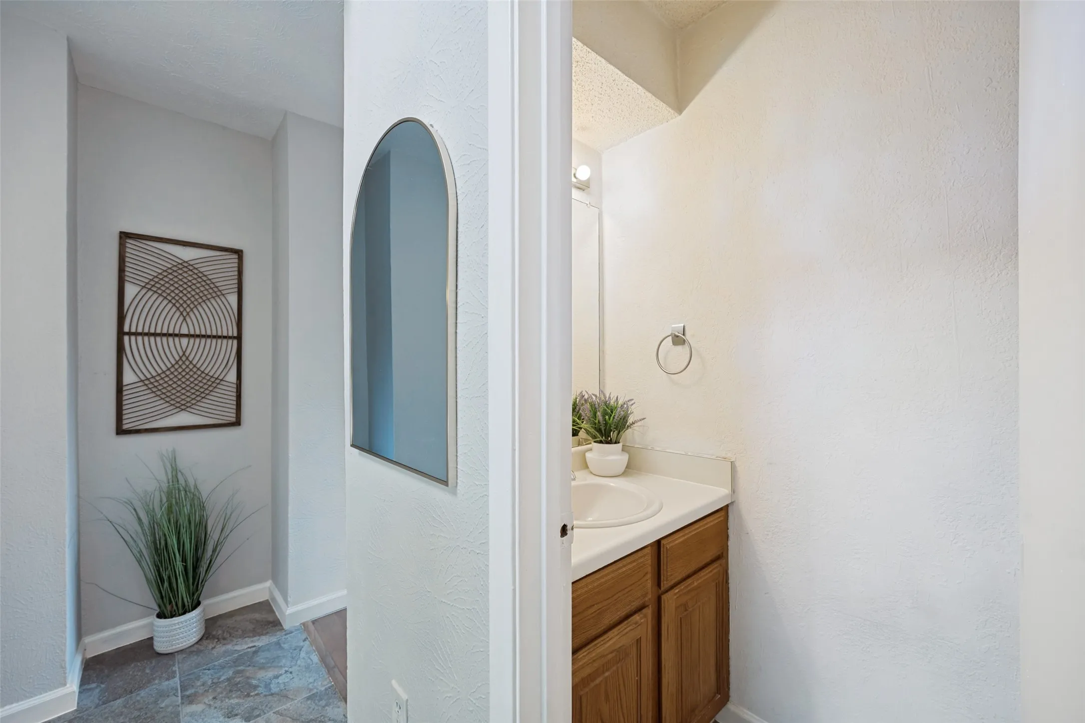Half bathroom at the entry of the home