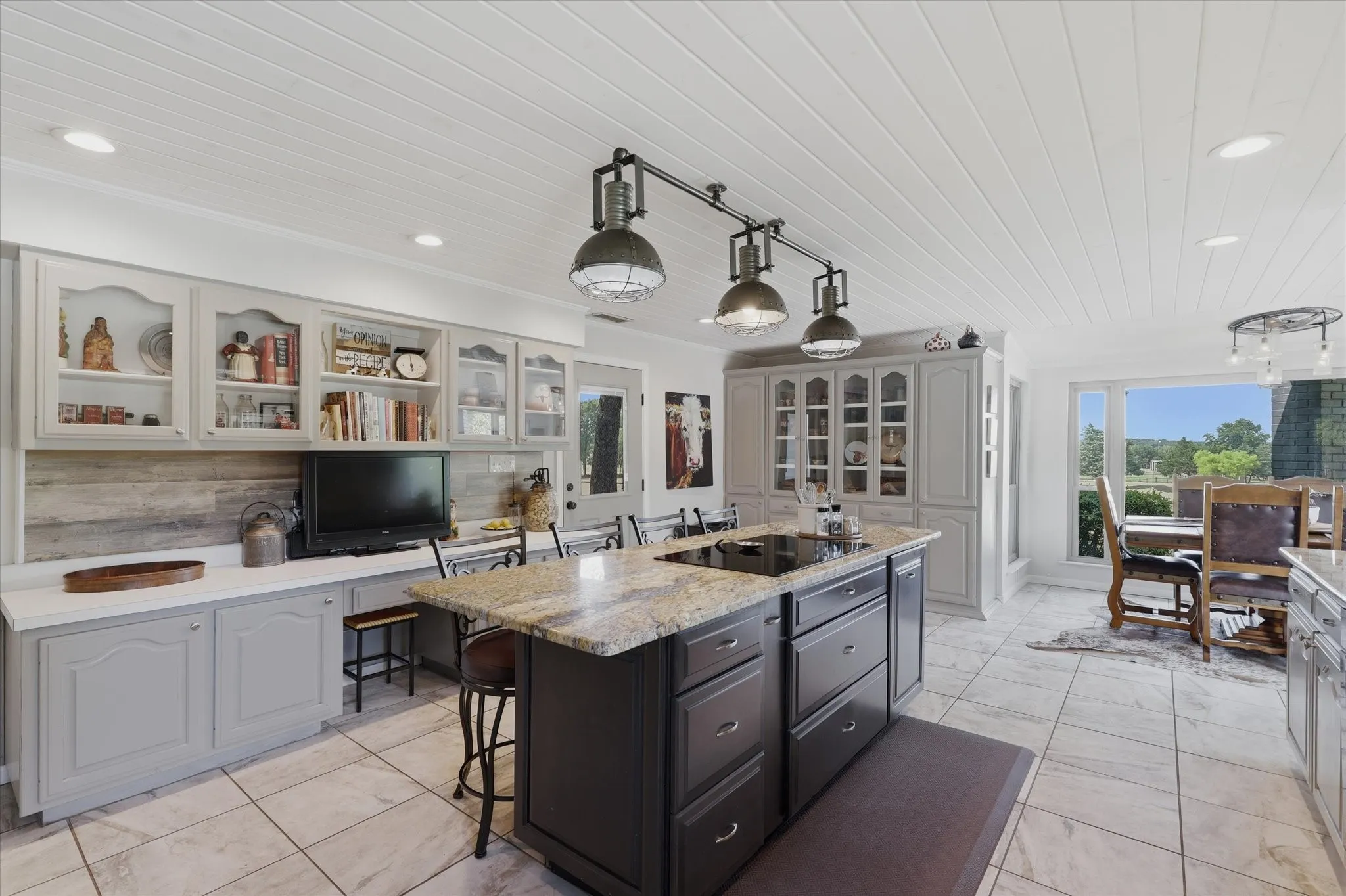 Kitchen Island