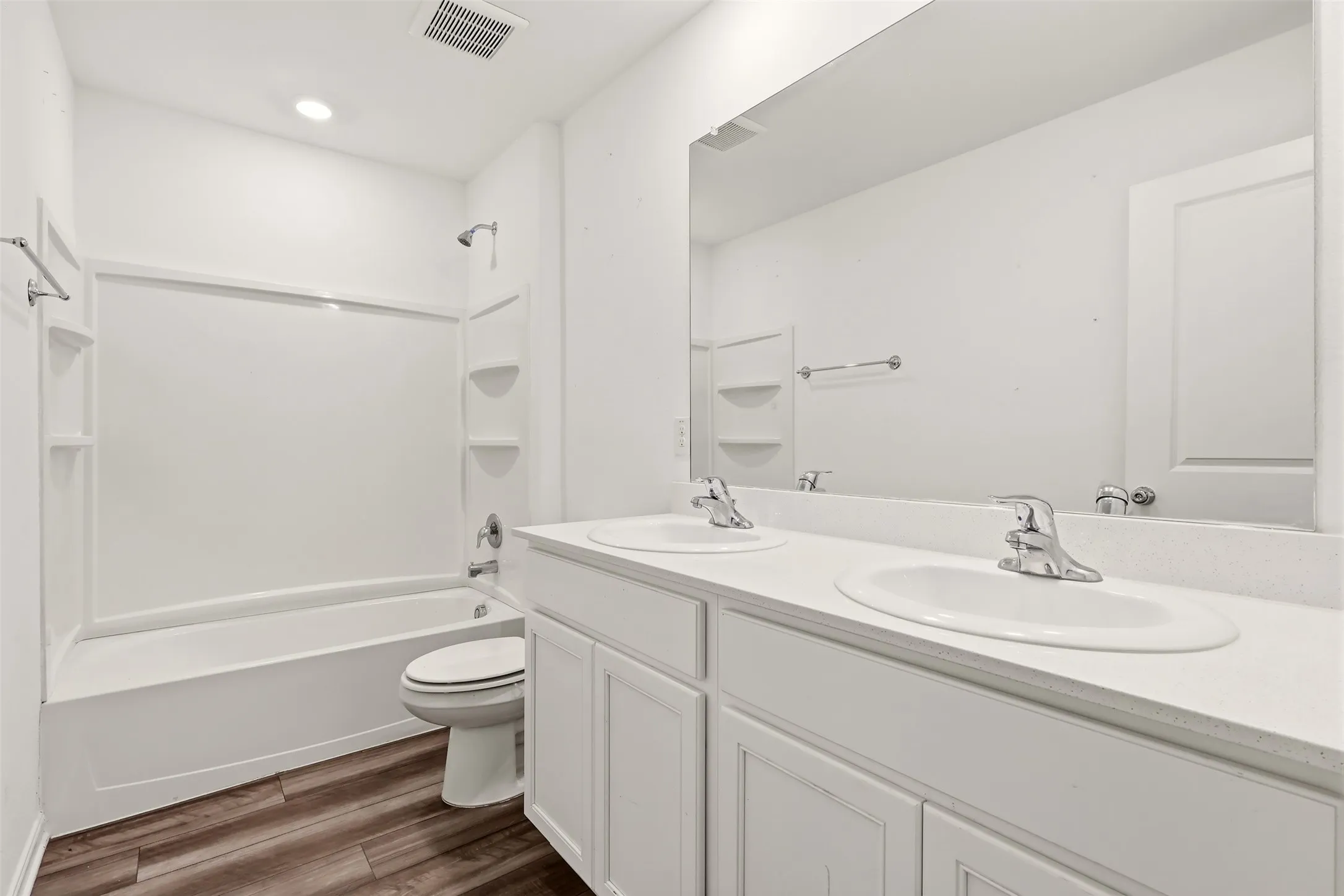 Single Family Residence For Sale in Kaufman County , 1708 Arroyo Road, Crandall, Texas 75114, 4 Bedroom, 2 Bathroom, 2 Garage spaces, 2,060 Sqft, built in 2024, mls#21353795, Real Estate Agent in Crandall, Homes For Sale in Kaufman county, Homes For Sale in Crandall, Realtor in Crandall Texas, Real Estate Brokerage Independent Realty Texas, Luminita Cordes Realtor