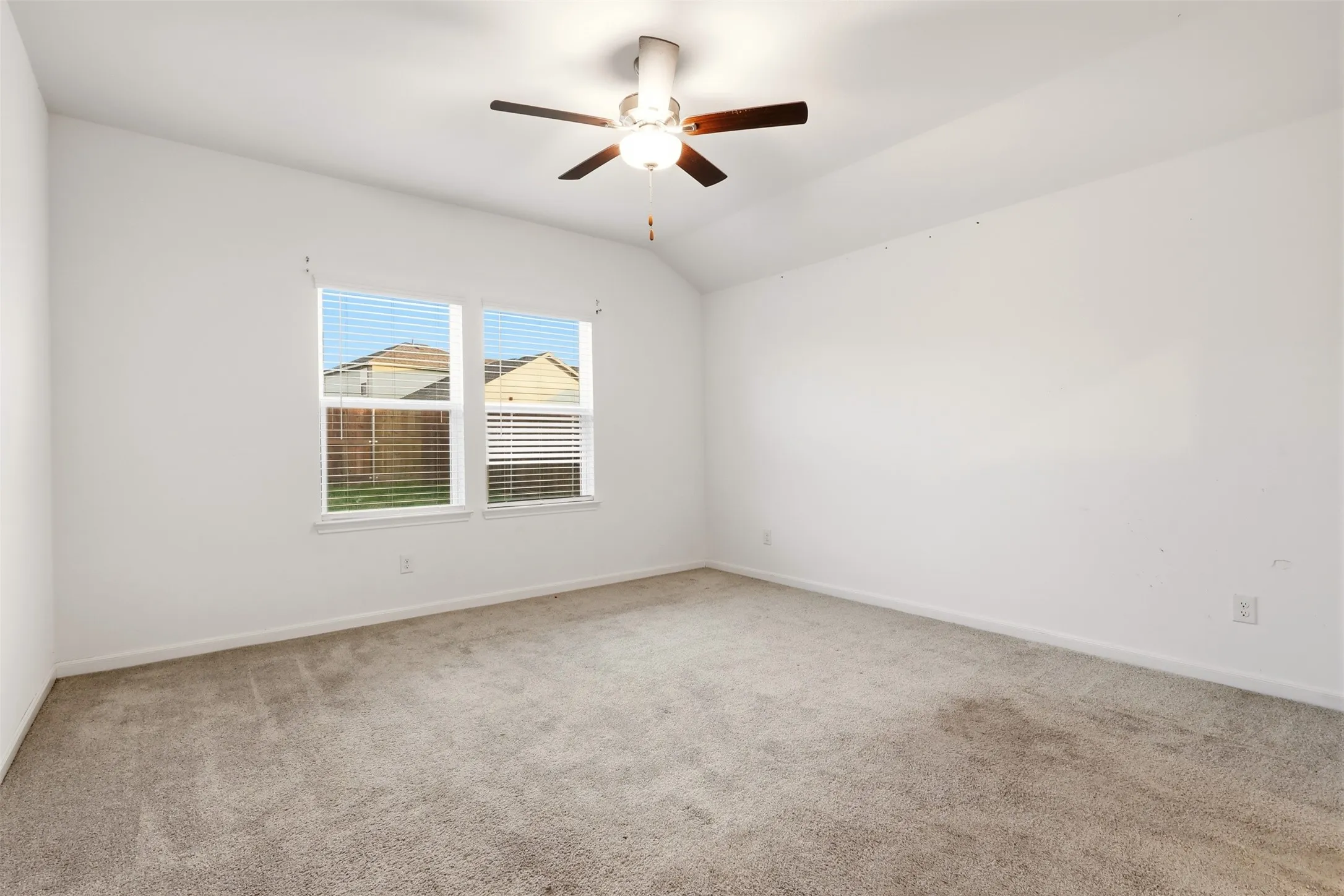 Single Family Residence For Sale in Kaufman County , 1708 Arroyo Road, Crandall, Texas 75114, 4 Bedroom, 2 Bathroom, 2 Garage spaces, 2,060 Sqft, built in 2024, mls#21353795, Real Estate Agent in Crandall, Homes For Sale in Kaufman county, Homes For Sale in Crandall, Realtor in Crandall Texas, Real Estate Brokerage Independent Realty Texas, Luminita Cordes Realtor