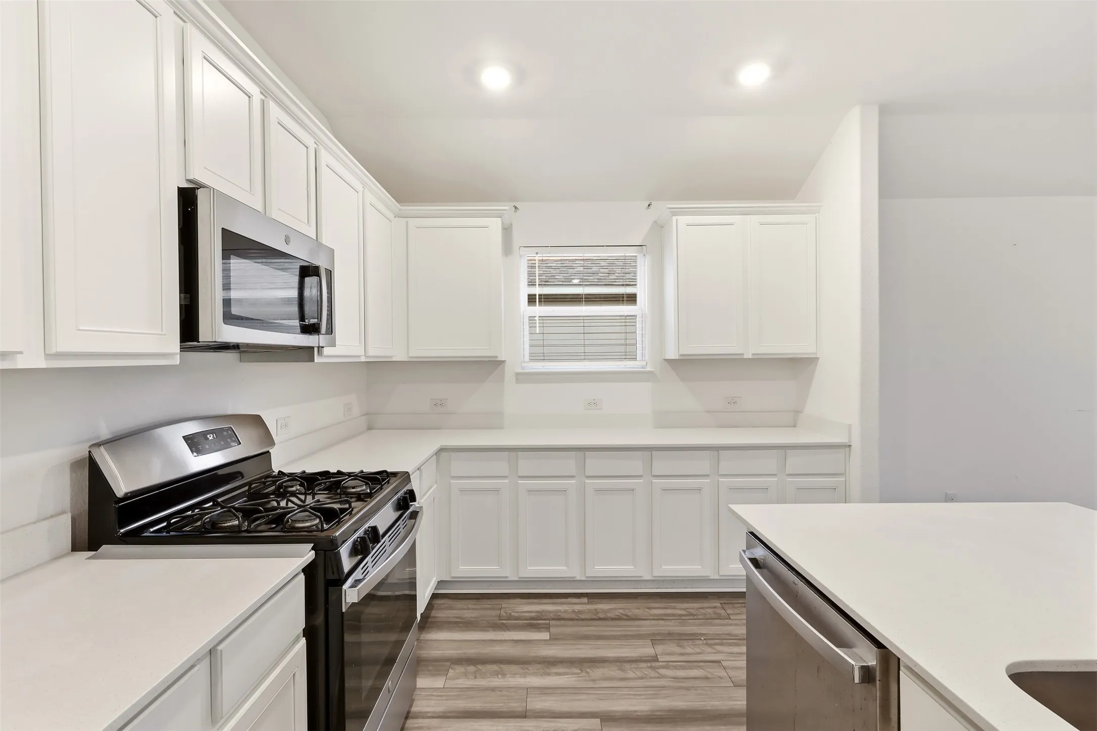 Single Family Residence For Sale in Kaufman County , 1708 Arroyo Road, Crandall, Texas 75114, 4 Bedroom, 2 Bathroom, 2 Garage spaces, 2,060 Sqft, built in 2024, mls#21353795, Real Estate Agent in Crandall, Homes For Sale in Kaufman county, Homes For Sale in Crandall, Realtor in Crandall Texas, Real Estate Brokerage Independent Realty Texas, Luminita Cordes Realtor