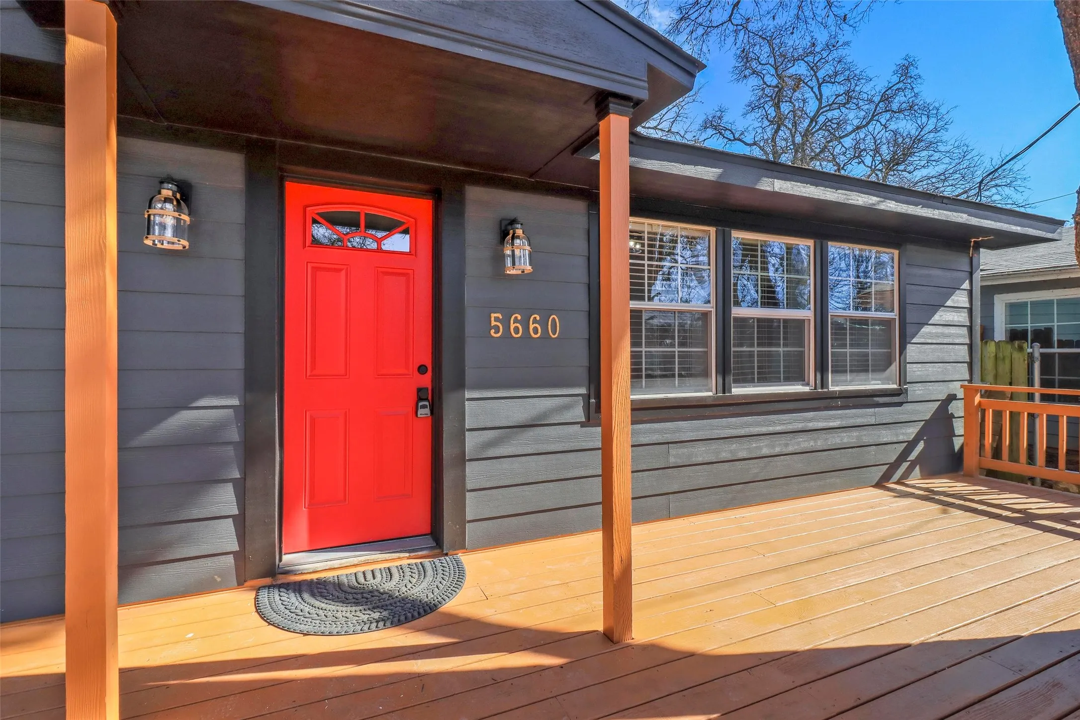 Covered entryway