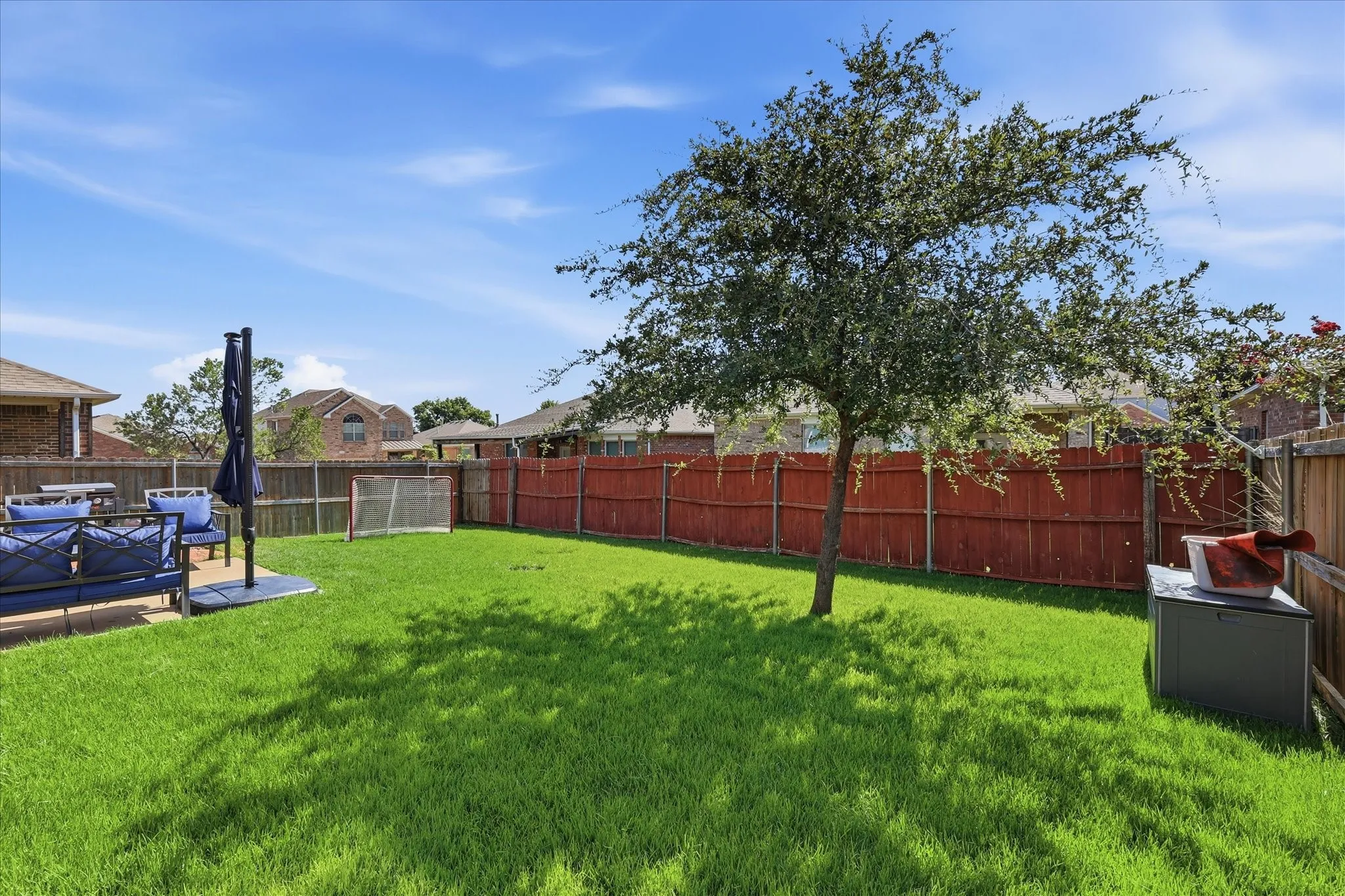 Single Family Residence For Sale in Tarrant County , 12848 Old Macgregor Lane, Fort Worth, Texas 76244, 4 Bedroom, 3 Bathroom, 2 Garage spaces, 2,994 Sqft, built in 2006, mls#21353440, Real Estate Agent in Fort Worth, Homes For Sale in Tarrant county, Homes For Sale in Fort Worth, Realtor in Fort Worth Texas, Real Estate Brokerage Independent Realty Texas, Luminita Cordes Realtor