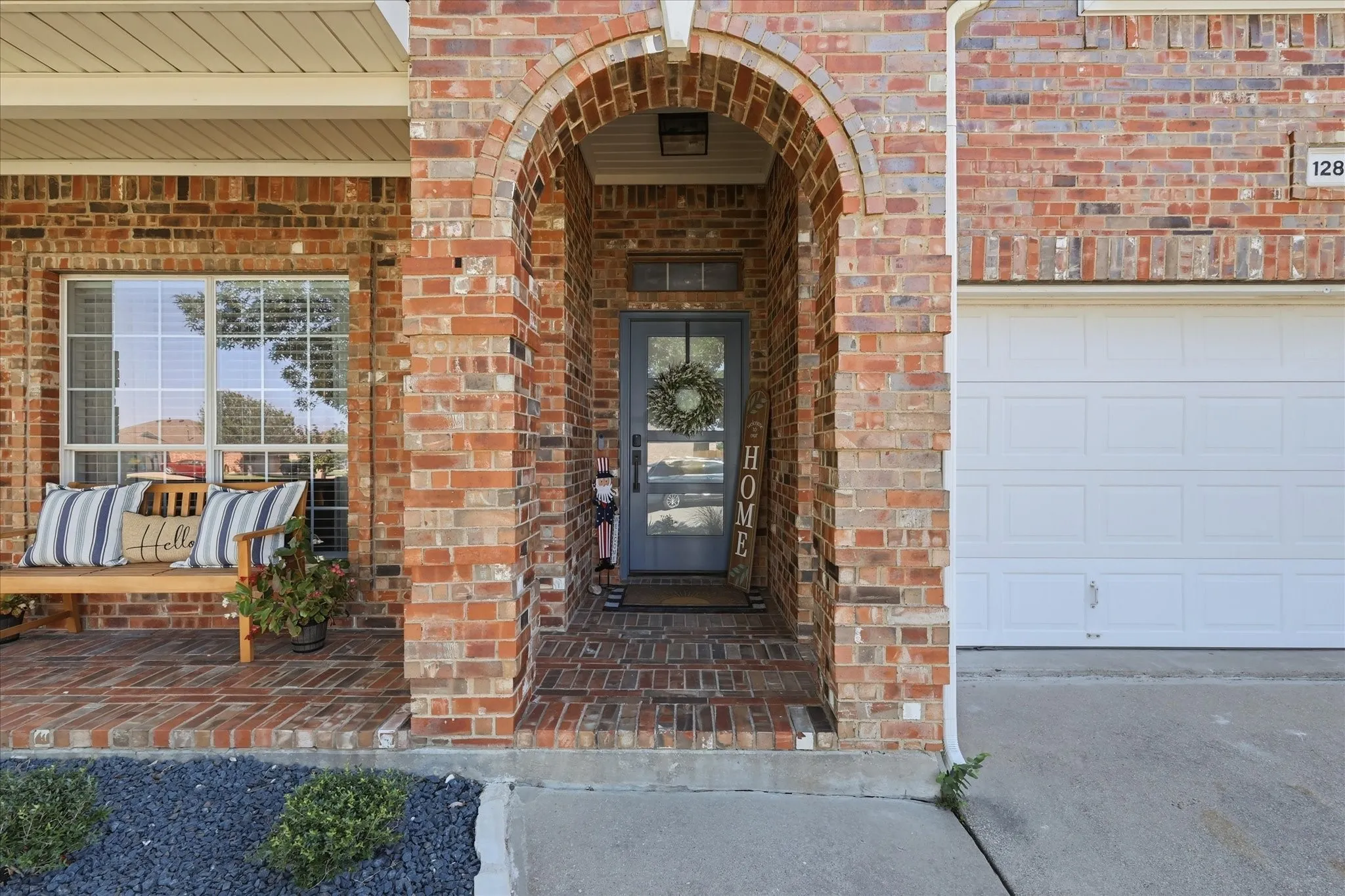 Single Family Residence For Sale in Tarrant County , 12848 Old Macgregor Lane, Fort Worth, Texas 76244, 4 Bedroom, 3 Bathroom, 2 Garage spaces, 2,994 Sqft, built in 2006, mls#21353440, Real Estate Agent in Fort Worth, Homes For Sale in Tarrant county, Homes For Sale in Fort Worth, Realtor in Fort Worth Texas, Real Estate Brokerage Independent Realty Texas, Luminita Cordes Realtor