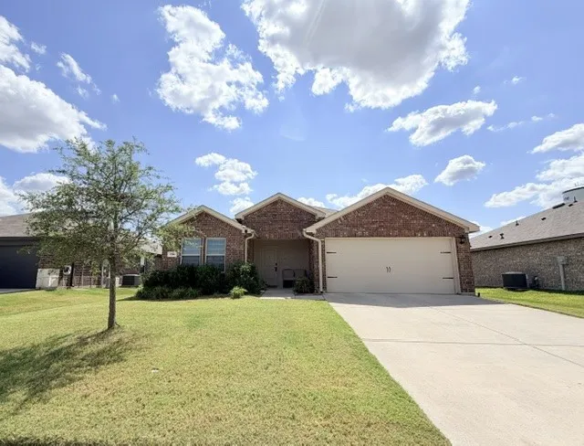 Single Family Residence For Sale in Collin County , 720 Meadow Creek Lane, Josephine, Texas 75189, 3 Bedroom, 2 Bathroom, 2 Garage spaces, 1,608 Sqft, built in 2020, Price $245,000, mls#21354463, Real Estate Agent in Josephine, Homes For Sale in Collin county, Homes For Sale in Josephine, Realtor in Josephine Texas, Real Estate Brokerage Independent Realty Texas, Luminita Cordes Realtor