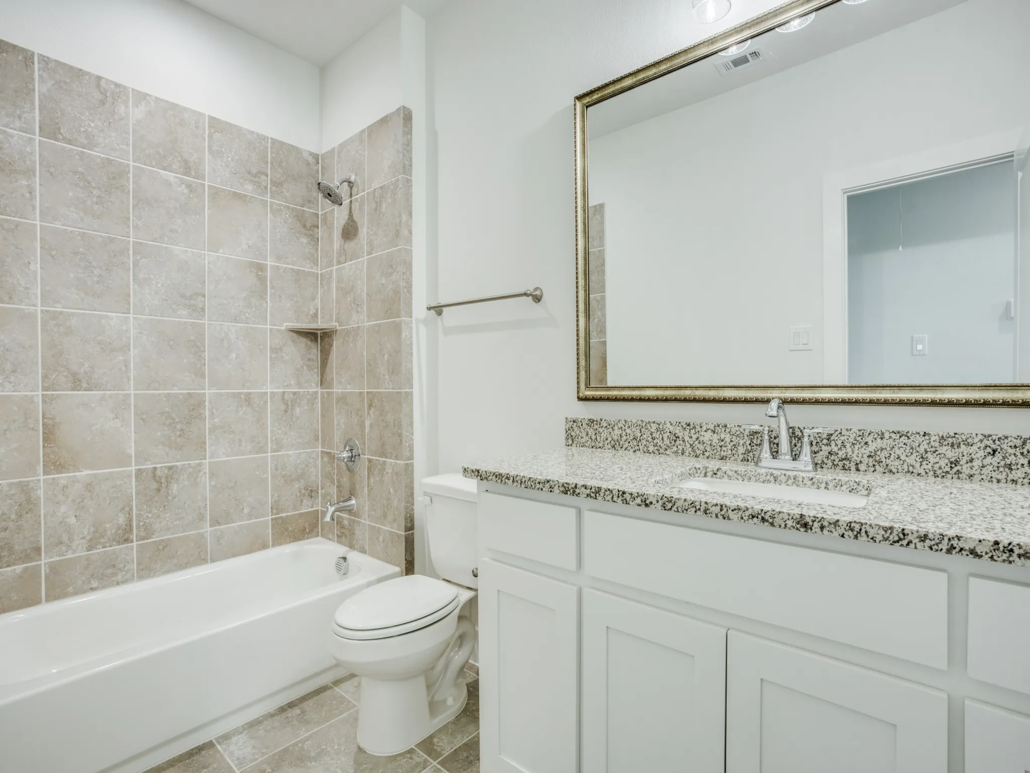 Townhouse For Rent in Tarrant County , 6519 Bowman Roberts Road, Fort Worth, Texas 76179, 3 Bedroom, 3 Bathroom, 2 Garage spaces, 1,967 Sqft, built in 2020, mls#21354469, Real Estate Agent in Fort Worth, Homes For Rent in Tarrant county, Homes For Rent in Fort Worth, Realtor in Fort Worth Texas, Real Estate Brokerage Independent Realty Texas, Luminita Cordes Realtor