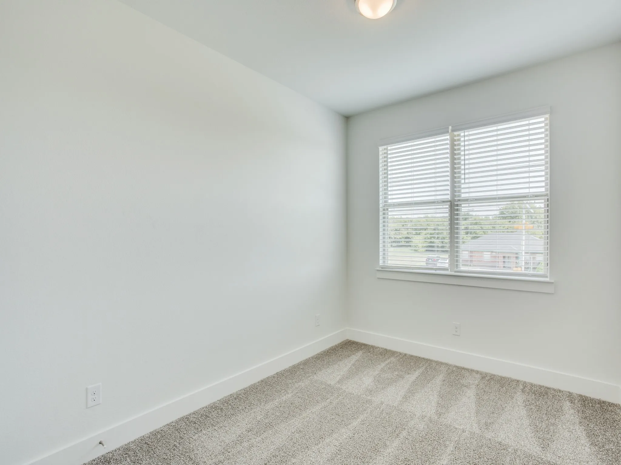 Townhouse For Rent in Tarrant County , 6519 Bowman Roberts Road, Fort Worth, Texas 76179, 3 Bedroom, 3 Bathroom, 2 Garage spaces, 1,967 Sqft, built in 2020, mls#21354469, Real Estate Agent in Fort Worth, Homes For Rent in Tarrant county, Homes For Rent in Fort Worth, Realtor in Fort Worth Texas, Real Estate Brokerage Independent Realty Texas, Luminita Cordes Realtor
