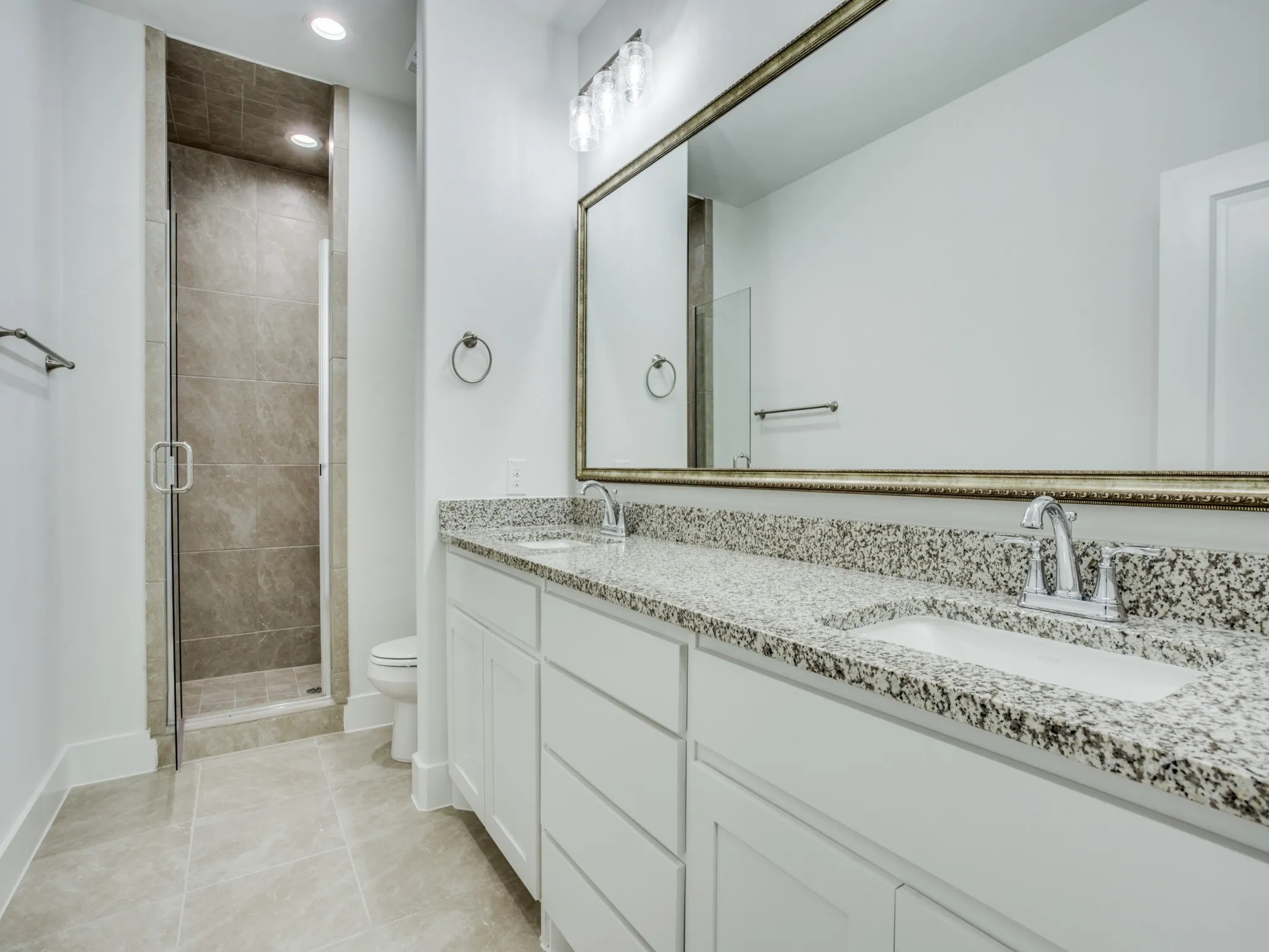 Townhouse For Rent in Tarrant County , 6519 Bowman Roberts Road, Fort Worth, Texas 76179, 3 Bedroom, 3 Bathroom, 2 Garage spaces, 1,967 Sqft, built in 2020, mls#21354469, Real Estate Agent in Fort Worth, Homes For Rent in Tarrant county, Homes For Rent in Fort Worth, Realtor in Fort Worth Texas, Real Estate Brokerage Independent Realty Texas, Luminita Cordes Realtor