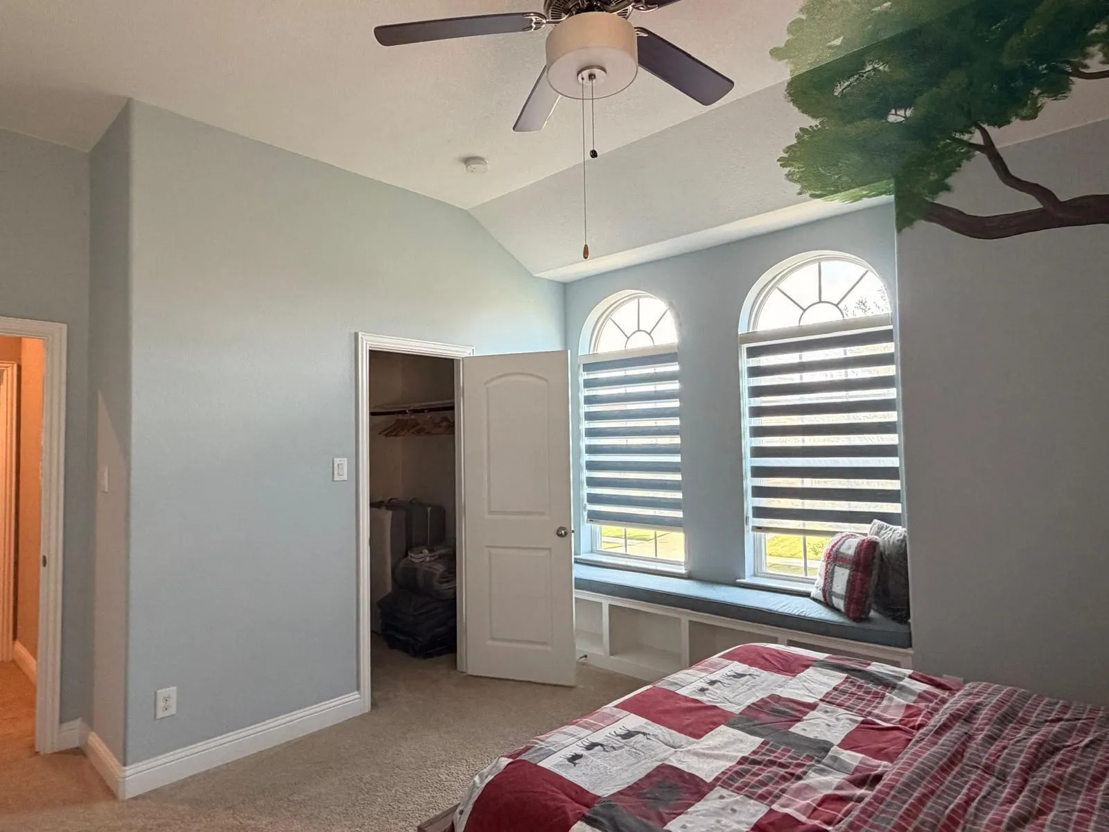 Single Family Residence For Rent in Collin County , 6133 Claridge Lane, Frisco, Texas 75035, 5 Bedroom, 6 Bathroom, 1 Garage spaces, 5,174 Sqft, built in 2015, mls#21352379, Real Estate Agent in Frisco, Homes For Rent in Collin county, Homes For Rent in Frisco, Realtor in Frisco Texas, Real Estate Brokerage Independent Realty Texas, Luminita Cordes Realtor