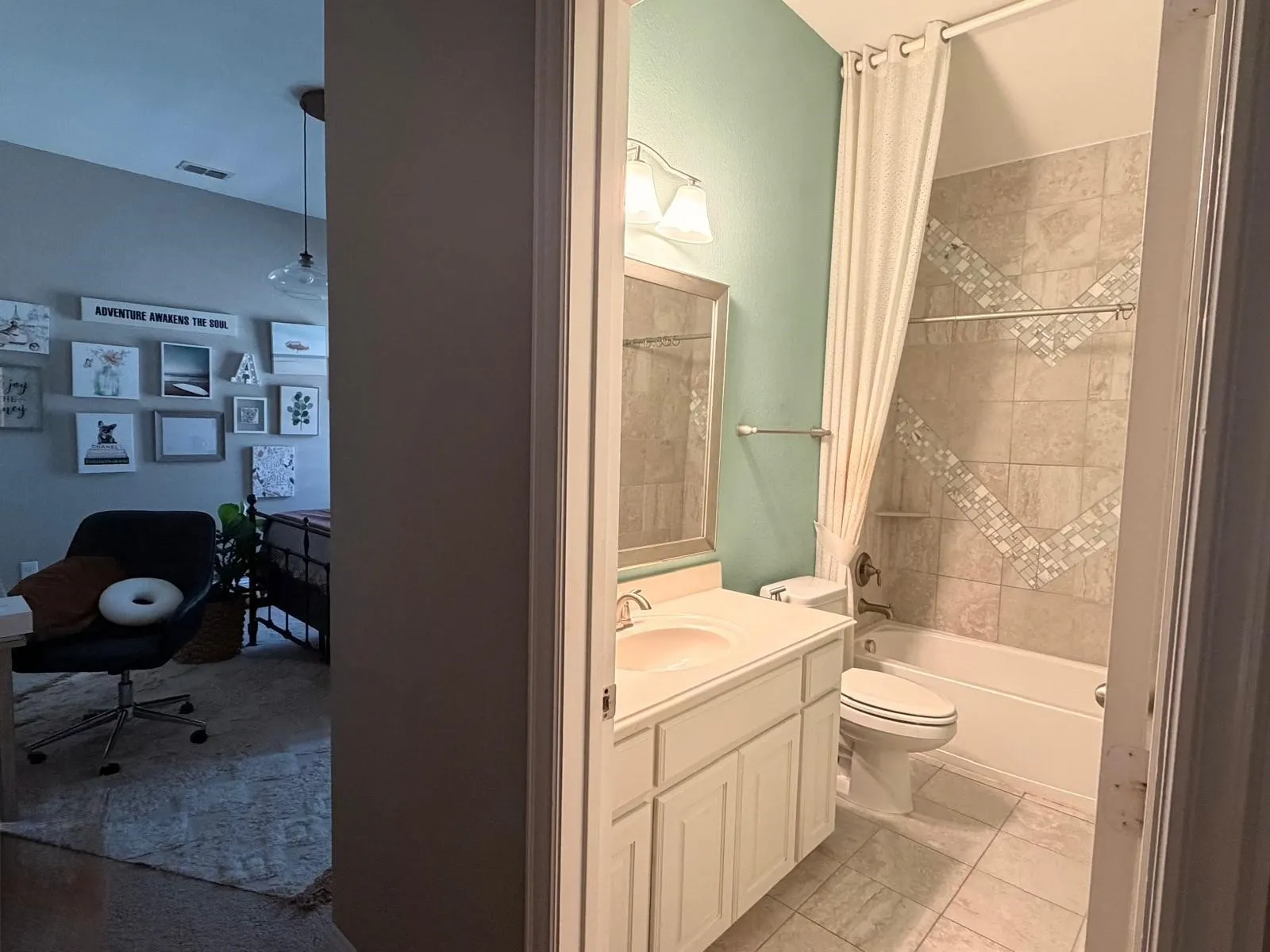 Single Family Residence For Rent in Collin County , 6133 Claridge Lane, Frisco, Texas 75035, 5 Bedroom, 6 Bathroom, 1 Garage spaces, 5,174 Sqft, built in 2015, mls#21352379, Real Estate Agent in Frisco, Homes For Rent in Collin county, Homes For Rent in Frisco, Realtor in Frisco Texas, Real Estate Brokerage Independent Realty Texas, Luminita Cordes Realtor