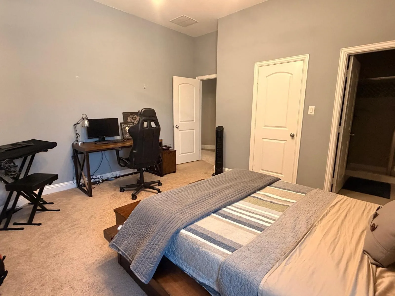 Single Family Residence For Rent in Collin County , 6133 Claridge Lane, Frisco, Texas 75035, 5 Bedroom, 6 Bathroom, 1 Garage spaces, 5,174 Sqft, built in 2015, mls#21352379, Real Estate Agent in Frisco, Homes For Rent in Collin county, Homes For Rent in Frisco, Realtor in Frisco Texas, Real Estate Brokerage Independent Realty Texas, Luminita Cordes Realtor