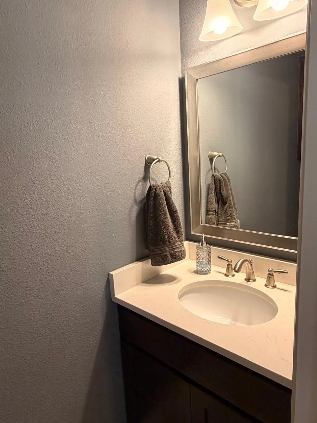 Single Family Residence For Rent in Collin County , 6133 Claridge Lane, Frisco, Texas 75035, 5 Bedroom, 6 Bathroom, 1 Garage spaces, 5,174 Sqft, built in 2015, mls#21352379, Real Estate Agent in Frisco, Homes For Rent in Collin county, Homes For Rent in Frisco, Realtor in Frisco Texas, Real Estate Brokerage Independent Realty Texas, Luminita Cordes Realtor