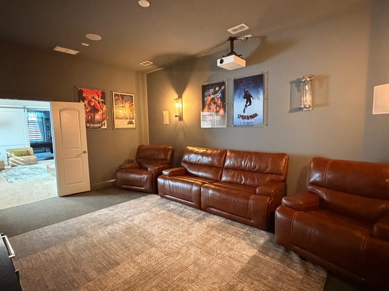 Single Family Residence For Rent in Collin County , 6133 Claridge Lane, Frisco, Texas 75035, 5 Bedroom, 6 Bathroom, 1 Garage spaces, 5,174 Sqft, built in 2015, mls#21352379, Real Estate Agent in Frisco, Homes For Rent in Collin county, Homes For Rent in Frisco, Realtor in Frisco Texas, Real Estate Brokerage Independent Realty Texas, Luminita Cordes Realtor