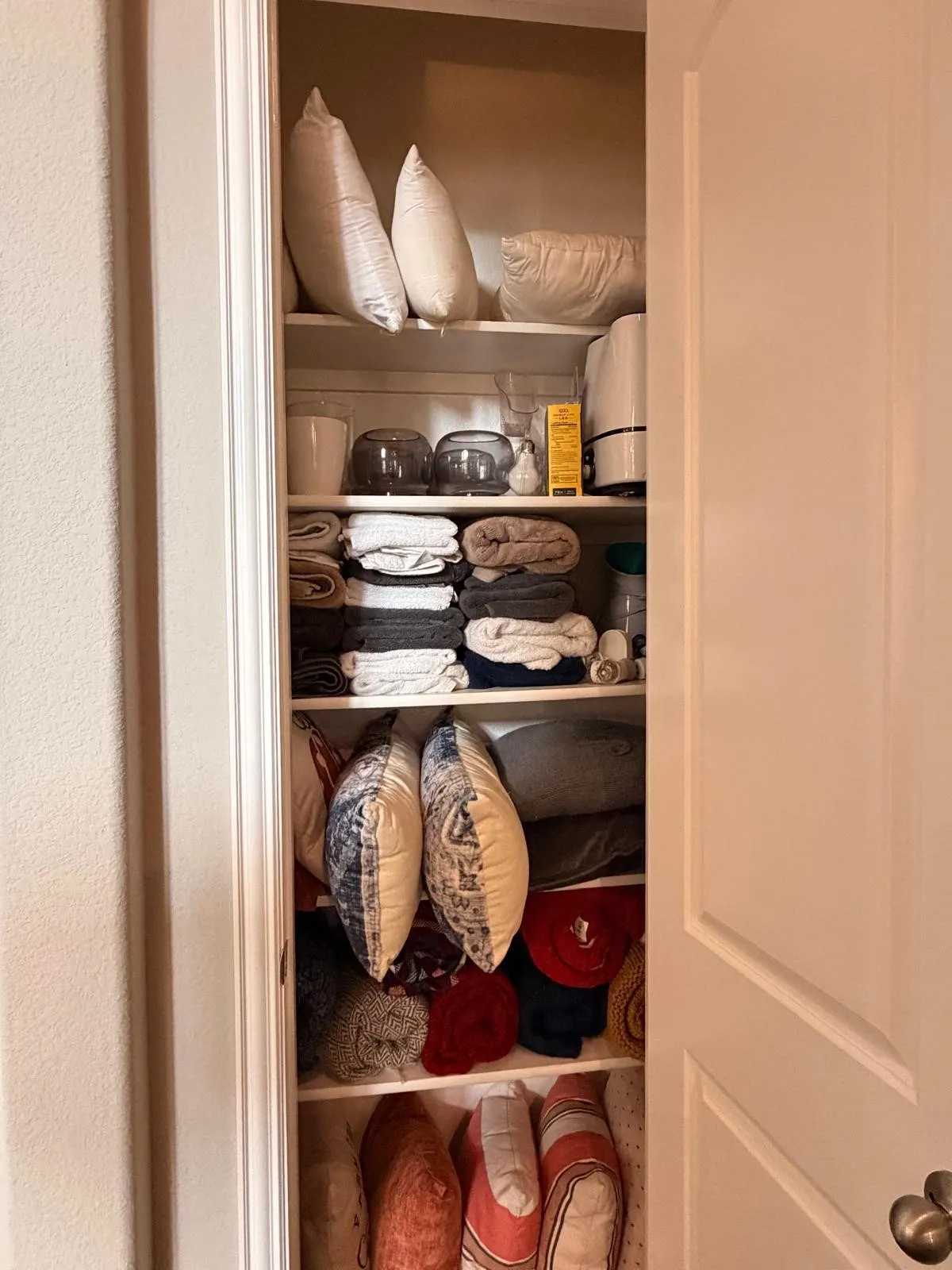 Single Family Residence For Rent in Collin County , 6133 Claridge Lane, Frisco, Texas 75035, 5 Bedroom, 6 Bathroom, 1 Garage spaces, 5,174 Sqft, built in 2015, mls#21352379, Real Estate Agent in Frisco, Homes For Rent in Collin county, Homes For Rent in Frisco, Realtor in Frisco Texas, Real Estate Brokerage Independent Realty Texas, Luminita Cordes Realtor