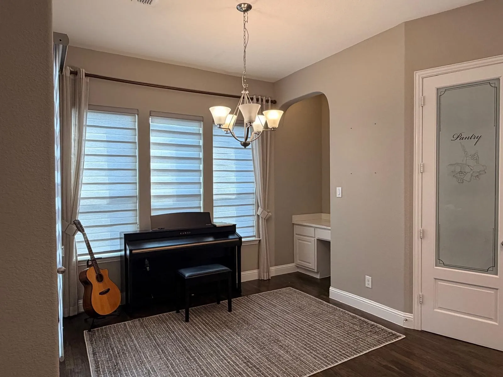 Single Family Residence For Rent in Collin County , 6133 Claridge Lane, Frisco, Texas 75035, 5 Bedroom, 6 Bathroom, 1 Garage spaces, 5,174 Sqft, built in 2015, mls#21352379, Real Estate Agent in Frisco, Homes For Rent in Collin county, Homes For Rent in Frisco, Realtor in Frisco Texas, Real Estate Brokerage Independent Realty Texas, Luminita Cordes Realtor