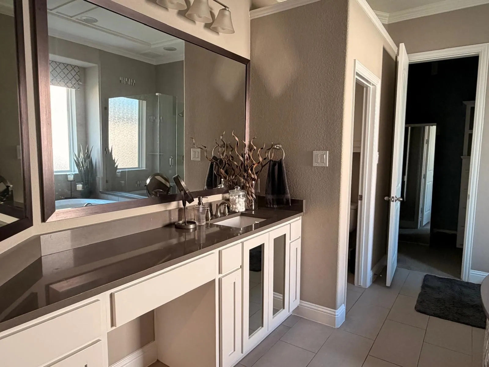 Single Family Residence For Rent in Collin County , 6133 Claridge Lane, Frisco, Texas 75035, 5 Bedroom, 6 Bathroom, 1 Garage spaces, 5,174 Sqft, built in 2015, mls#21352379, Real Estate Agent in Frisco, Homes For Rent in Collin county, Homes For Rent in Frisco, Realtor in Frisco Texas, Real Estate Brokerage Independent Realty Texas, Luminita Cordes Realtor