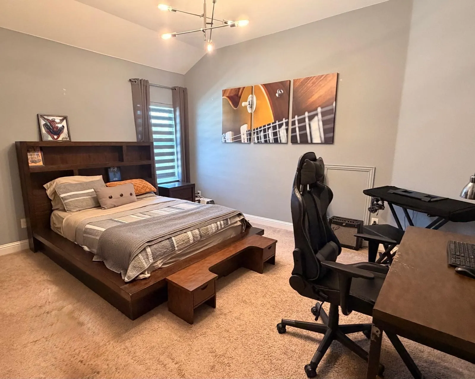 Single Family Residence For Rent in Collin County , 6133 Claridge Lane, Frisco, Texas 75035, 5 Bedroom, 6 Bathroom, 1 Garage spaces, 5,174 Sqft, built in 2015, mls#21352379, Real Estate Agent in Frisco, Homes For Rent in Collin county, Homes For Rent in Frisco, Realtor in Frisco Texas, Real Estate Brokerage Independent Realty Texas, Luminita Cordes Realtor