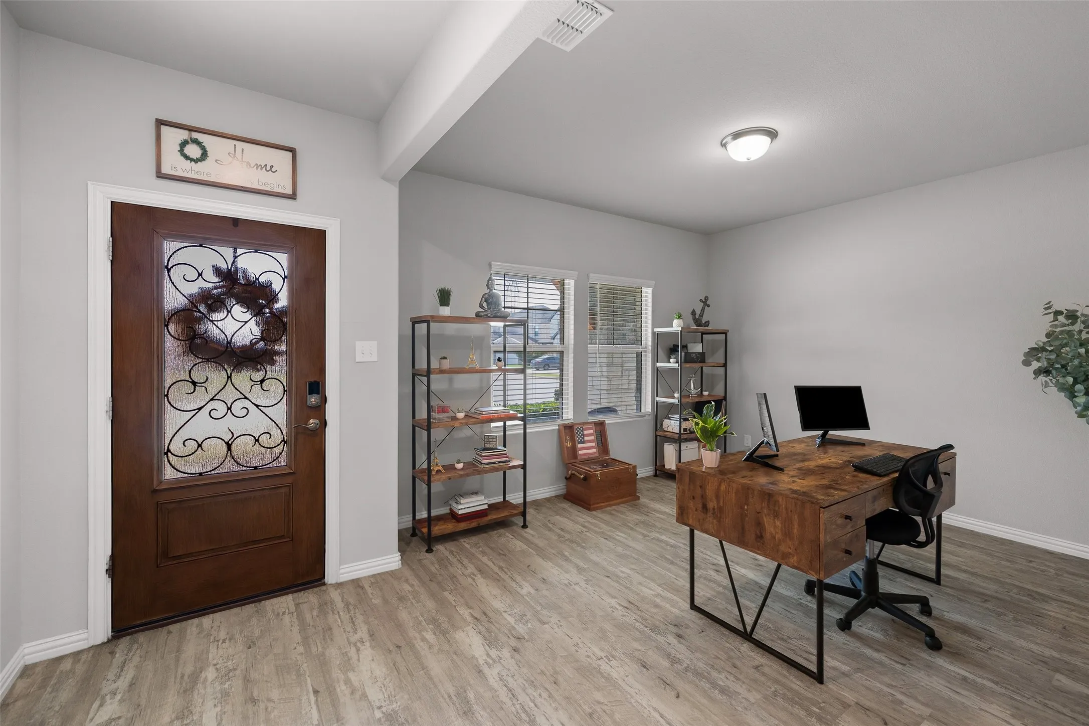 Single Family Residence For Sale in Tarrant County , 10101 Lakemont, Fort Worth, Texas 76131, 4 Bedroom, 4 Bathroom, 2 Garage spaces, 3,100 Sqft, built in 2021, mls#21354379, Real Estate Agent in Fort Worth, Homes For Sale in Tarrant county, Homes For Sale in Fort Worth, Realtor in Fort Worth Texas, Real Estate Brokerage Independent Realty Texas, Luminita Cordes Realtor