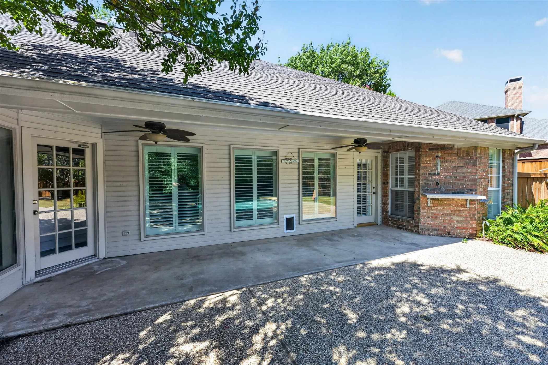 Single Family Residence For Sale in Collin County , 2132 Donna Drive, Plano, Texas 75074, 3 Bedroom, 3 Bathroom, 2 Garage spaces, 2,438 Sqft, built in 1987, mls#21353973, Real Estate Agent in Plano, Homes For Sale in Collin county, Homes For Sale in Plano, Realtor in Plano Texas, Real Estate Brokerage Independent Realty Texas, Luminita Cordes Realtor