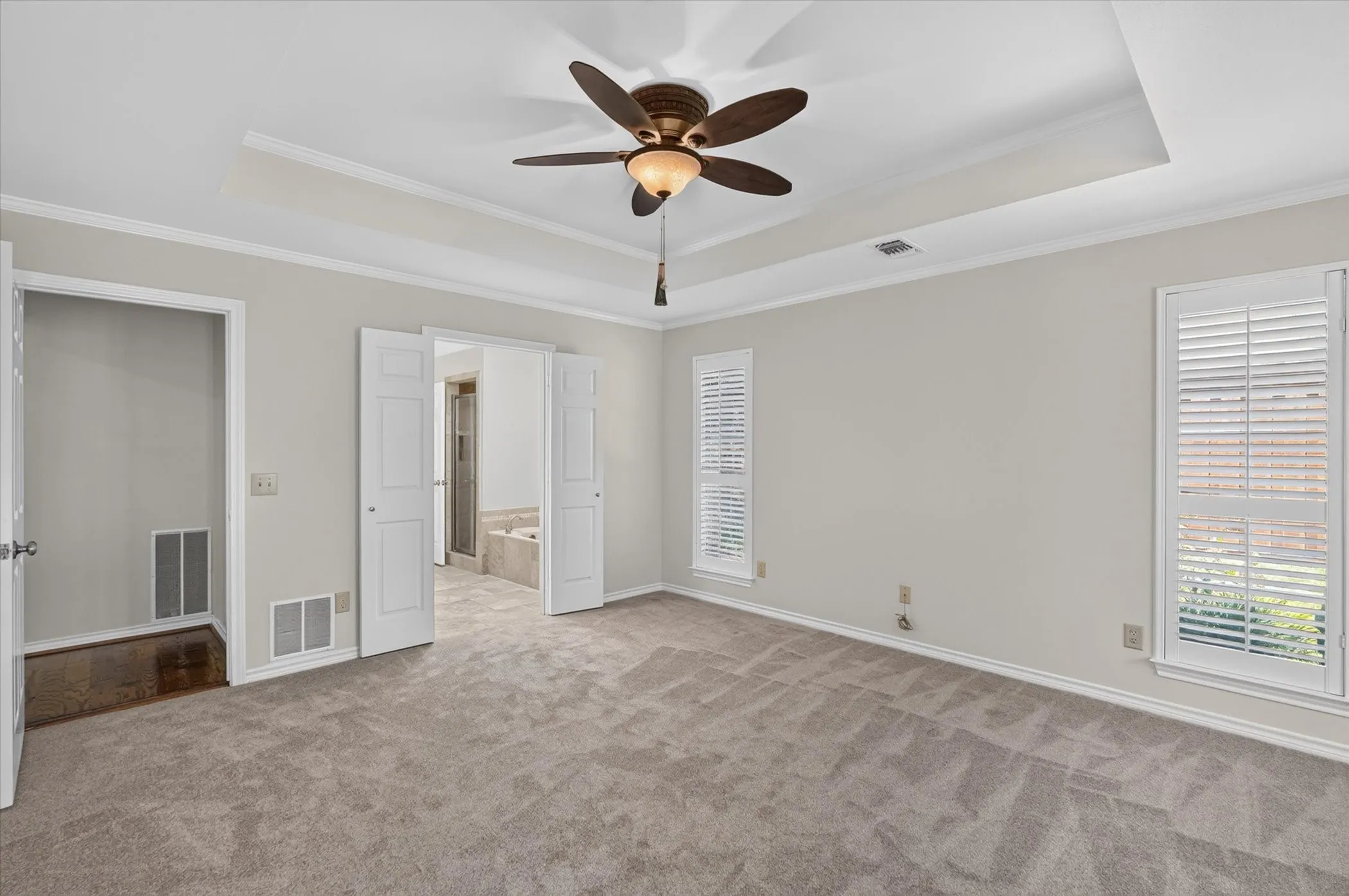 Single Family Residence For Sale in Collin County , 2132 Donna Drive, Plano, Texas 75074, 3 Bedroom, 3 Bathroom, 2 Garage spaces, 2,438 Sqft, built in 1987, mls#21353973, Real Estate Agent in Plano, Homes For Sale in Collin county, Homes For Sale in Plano, Realtor in Plano Texas, Real Estate Brokerage Independent Realty Texas, Luminita Cordes Realtor