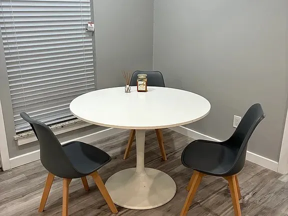 Apartment For Rent in Dallas County , 10552 High Hollows Drive 136, Dallas, Texas 75230, 1 Bedroom, 1 Bathroom, Garage spaces, 740 Sqft, built in 1970, mls#21352411, Real Estate Agent in Dallas, Homes For Rent in Dallas county, Homes For Rent in Dallas, Realtor in Dallas Texas, Real Estate Brokerage Independent Realty Texas, Luminita Cordes Realtor