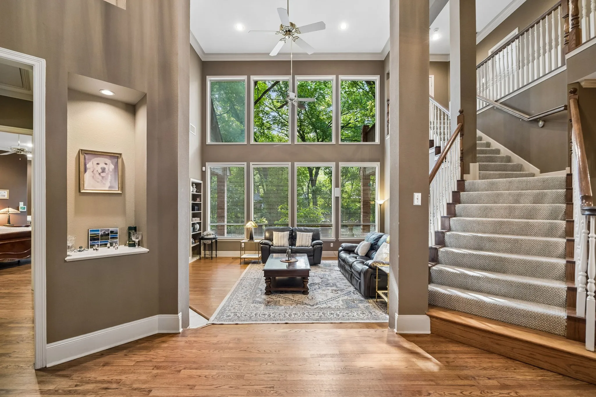 Single Family Residence For Sale in Dallas County , 908 Trailwood Court, Cedar Hill, Texas 75104, 4 Bedroom, 4 Bathroom, 3 Garage spaces, 3,474 Sqft, built in 1994, mls#21354454, Real Estate Agent in Cedar Hill, Homes For Sale in Dallas county, Homes For Sale in Cedar Hill, Realtor in Cedar Hill Texas, Real Estate Brokerage Independent Realty Texas, Luminita Cordes Realtor