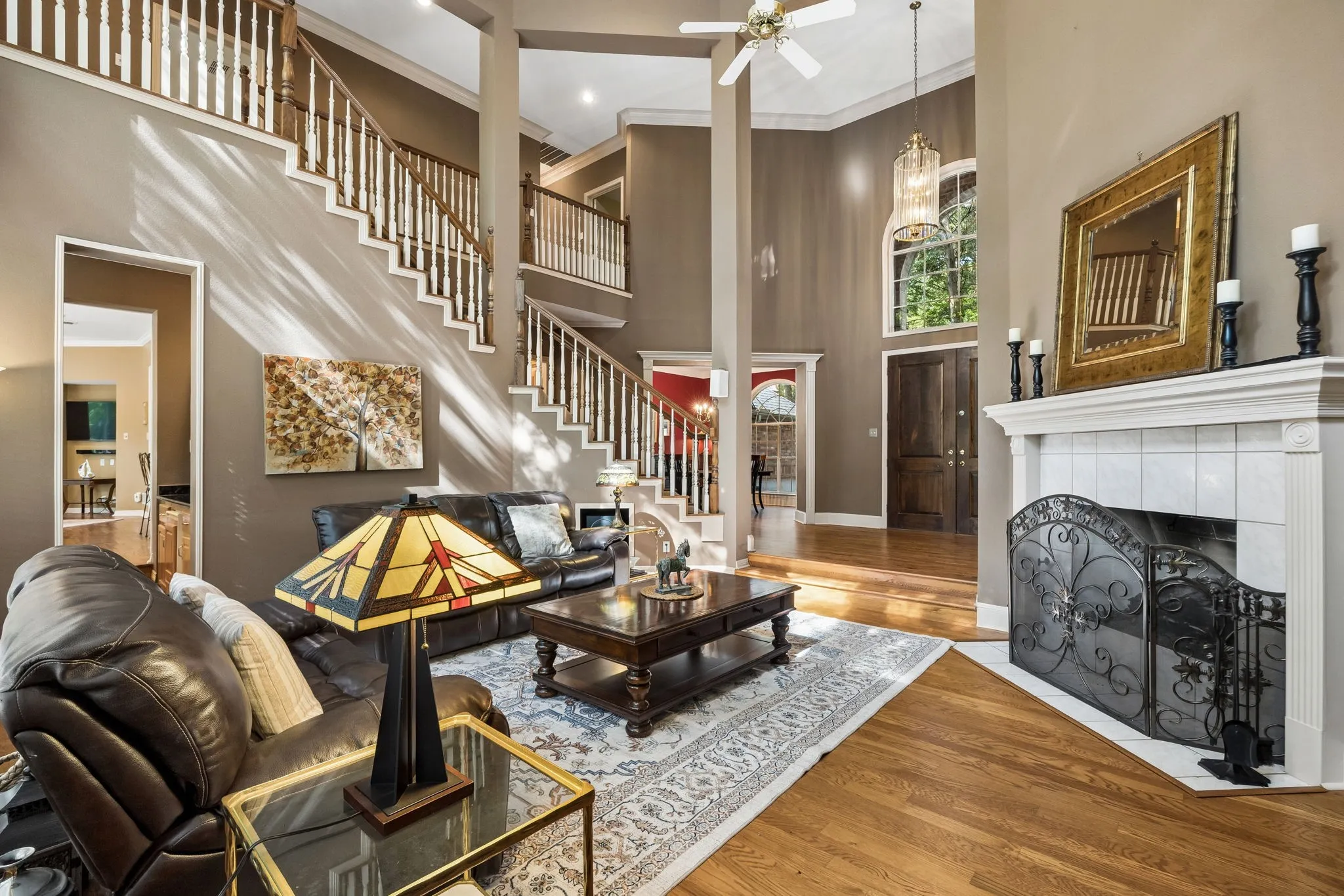 Single Family Residence For Sale in Dallas County , 908 Trailwood Court, Cedar Hill, Texas 75104, 4 Bedroom, 4 Bathroom, 3 Garage spaces, 3,474 Sqft, built in 1994, mls#21354454, Real Estate Agent in Cedar Hill, Homes For Sale in Dallas county, Homes For Sale in Cedar Hill, Realtor in Cedar Hill Texas, Real Estate Brokerage Independent Realty Texas, Luminita Cordes Realtor