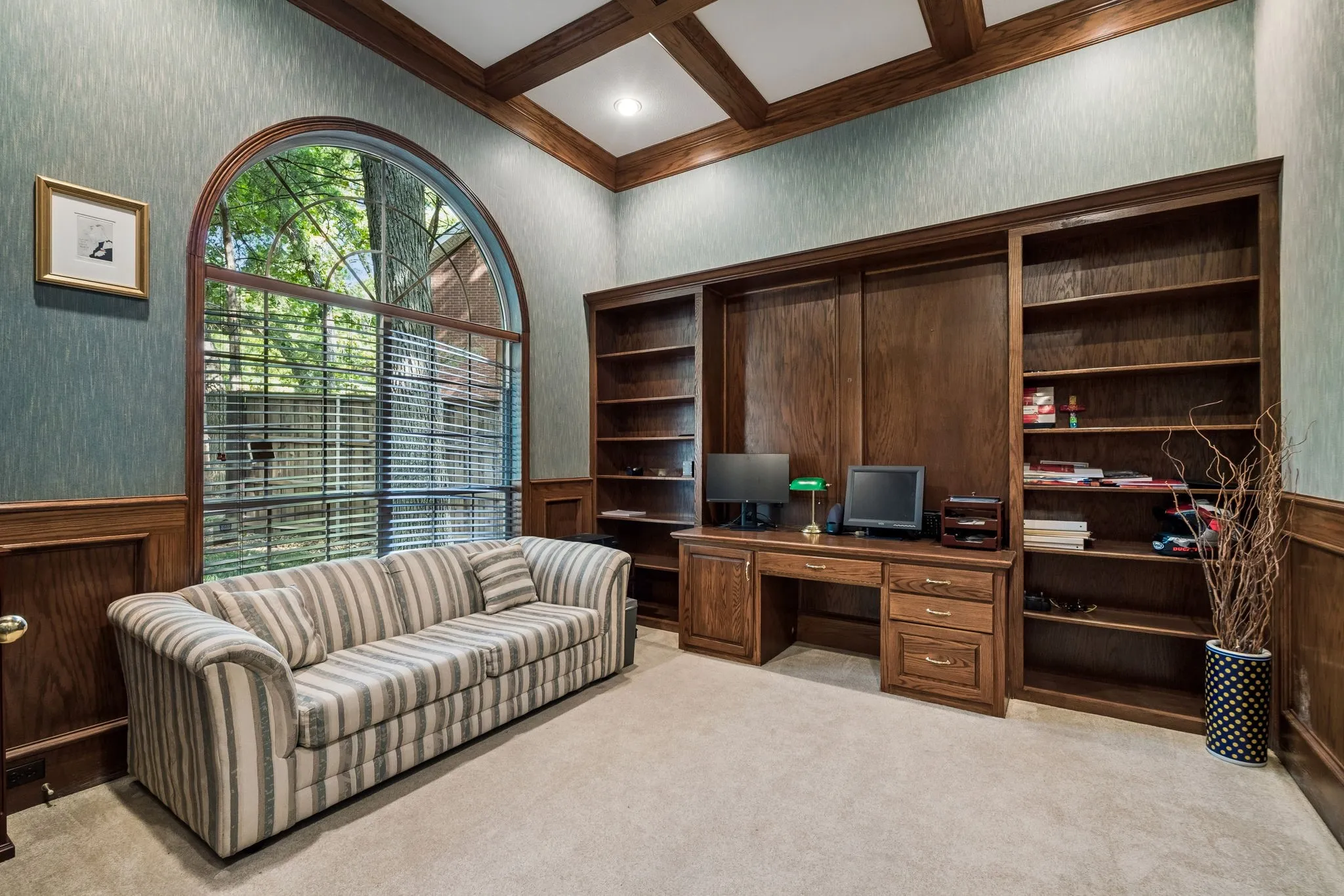 Single Family Residence For Sale in Dallas County , 908 Trailwood Court, Cedar Hill, Texas 75104, 4 Bedroom, 4 Bathroom, 3 Garage spaces, 3,474 Sqft, built in 1994, mls#21354454, Real Estate Agent in Cedar Hill, Homes For Sale in Dallas county, Homes For Sale in Cedar Hill, Realtor in Cedar Hill Texas, Real Estate Brokerage Independent Realty Texas, Luminita Cordes Realtor