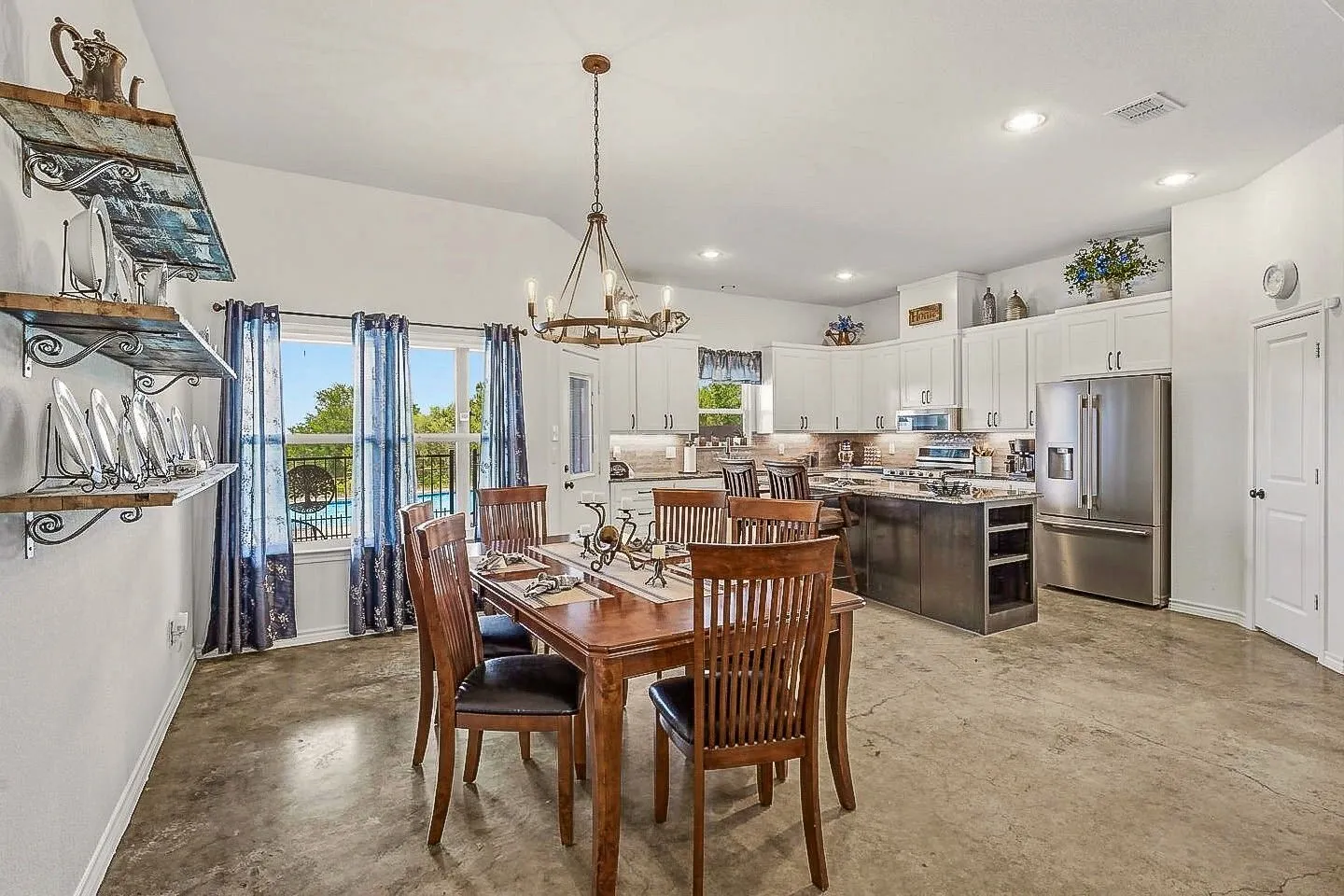 Single Family Residence For Sale in Erath County , 4305 Skyline Drive, Bluff Dale, Texas 76433, 3 Bedroom, 2 Bathroom, 2 Garage spaces, 2,094 Sqft, built in 2021, mls#21354208, Real Estate Agent in Bluff Dale, Homes For Sale in Erath county, Homes For Sale in Bluff Dale, Realtor in Bluff Dale Texas, Real Estate Brokerage Independent Realty Texas, Luminita Cordes Realtor