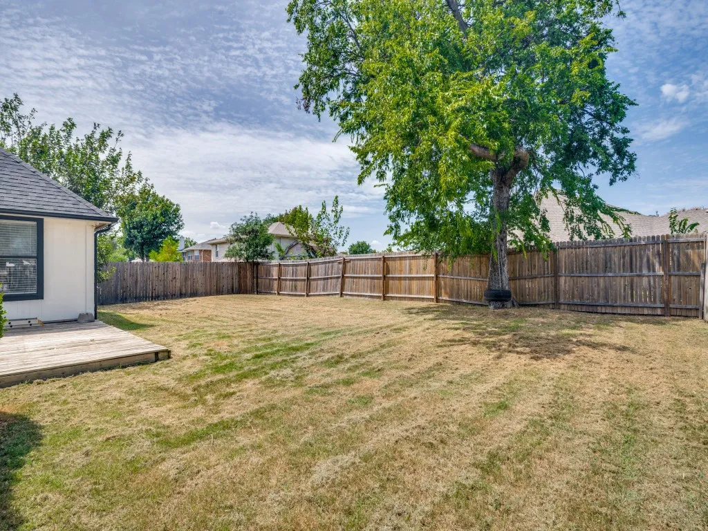 Single Family Residence For Sale in Dallas County , 8421 Liberty Lane, Rowlett, Texas 75089, 3 Bedroom, 2 Bathroom, 1 Garage spaces, 1,736 Sqft, built in 1986, mls#21352830, Real Estate Agent in Rowlett, Homes For Sale in Dallas county, Homes For Sale in Rowlett, Realtor in Rowlett Texas, Real Estate Brokerage Independent Realty Texas, Luminita Cordes Realtor