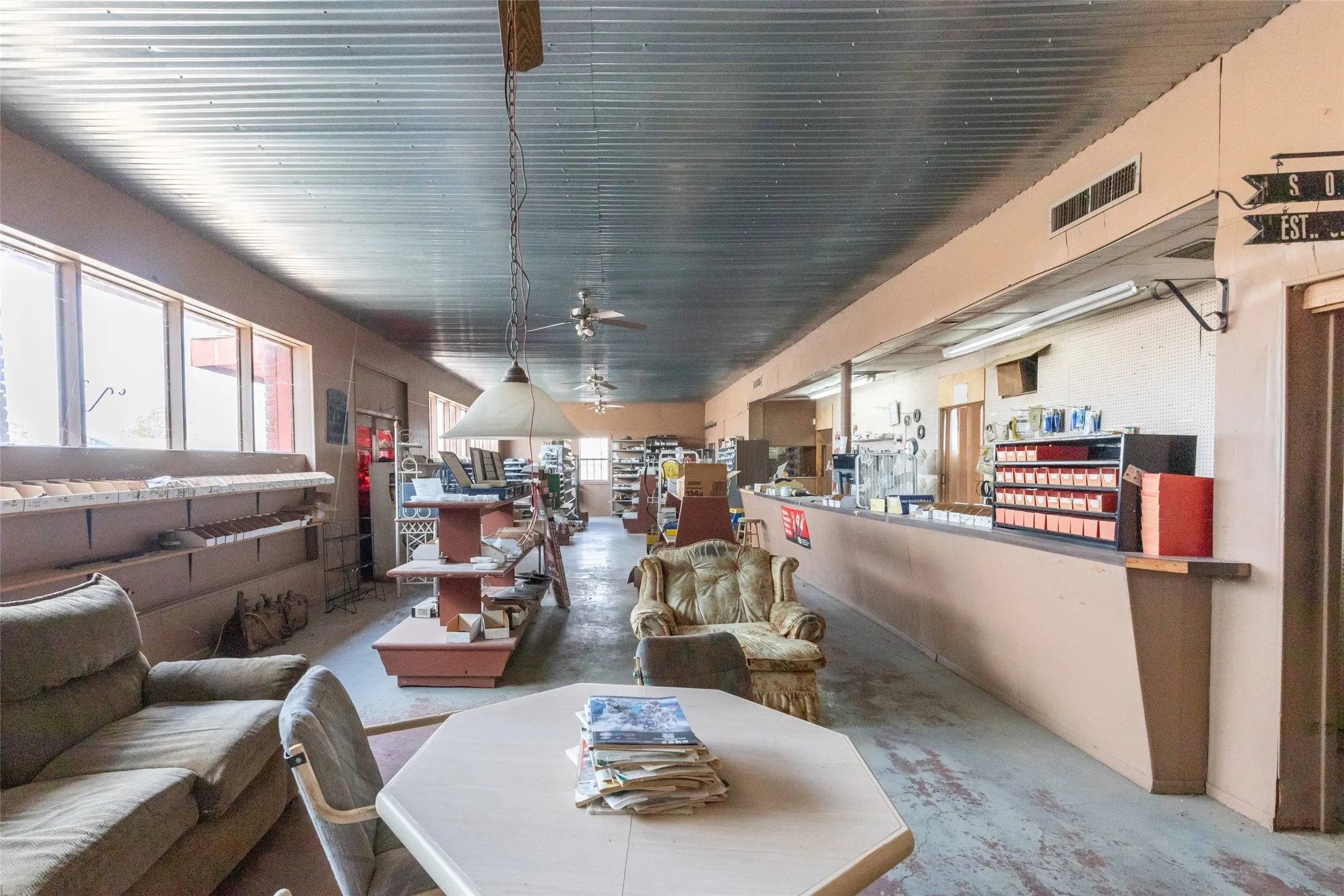 Business For Sale in Jones County , 249 E Lake Drive, Hamlin, Texas 79520, 0, 0, Garage spaces, 0 Sqft, built in 1930, mls#21354483, Real Estate Agent in Hamlin, Homes For Sale in Jones county, Homes For Sale in Hamlin, Realtor in Hamlin Texas, Real Estate Brokerage Independent Realty Texas, Luminita Cordes Realtor