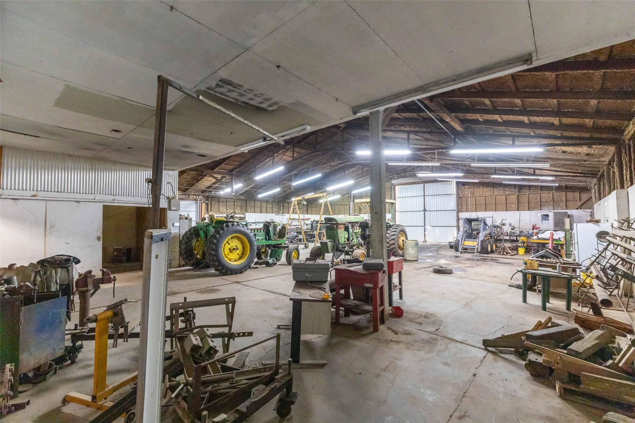Business For Sale in Jones County , 249 E Lake Drive, Hamlin, Texas 79520, 0, 0, Garage spaces, 0 Sqft, built in 1930, mls#21354483, Real Estate Agent in Hamlin, Homes For Sale in Jones county, Homes For Sale in Hamlin, Realtor in Hamlin Texas, Real Estate Brokerage Independent Realty Texas, Luminita Cordes Realtor