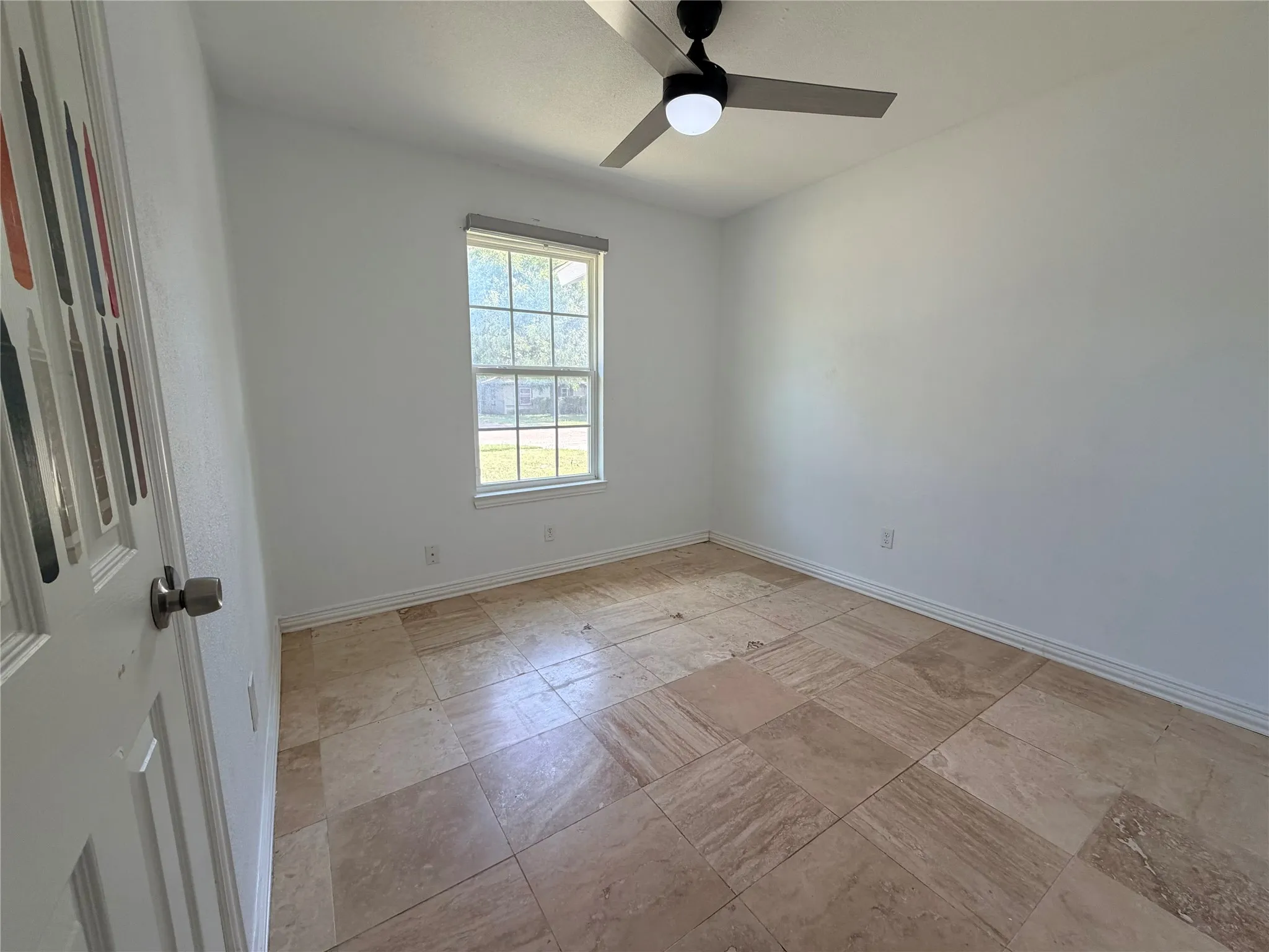 Single Family Residence For Rent in Dallas County , 1109 Leyenda Drive, Mesquite, Texas 75149, 3 Bedroom, 1 Bathroom, Garage spaces, 1,672 Sqft, built in 1958, Price $2,100, mls#21354492, Real Estate Agent in Mesquite, Homes For Rent in Dallas county, Homes For Rent in Mesquite, Realtor in Mesquite Texas, Real Estate Brokerage Independent Realty Texas, Luminita Cordes Realtor