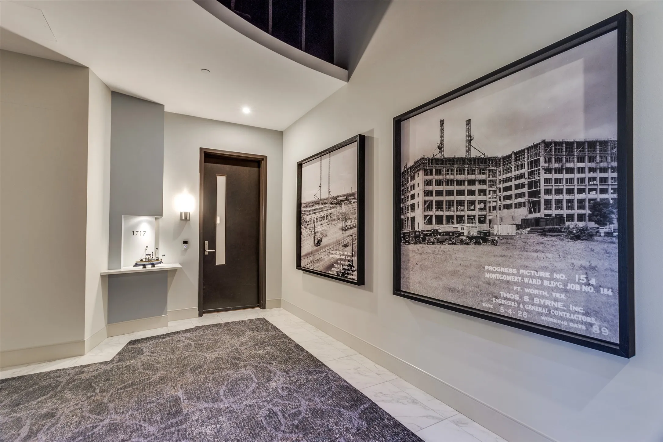 Condominium For Sale in Tarrant County , 2600 W 7th Street 1717, Fort Worth, Texas 76107, 3 Bedroom, 4 Bathroom, 2 Garage spaces, 3,035 Sqft, built in 1928, Price $969,000, mls#21352664, Real Estate Agent in Fort Worth, Homes For Sale in Tarrant county, Homes For Sale in Fort Worth, Realtor in Fort Worth Texas, Real Estate Brokerage Independent Realty Texas, Luminita Cordes Realtor