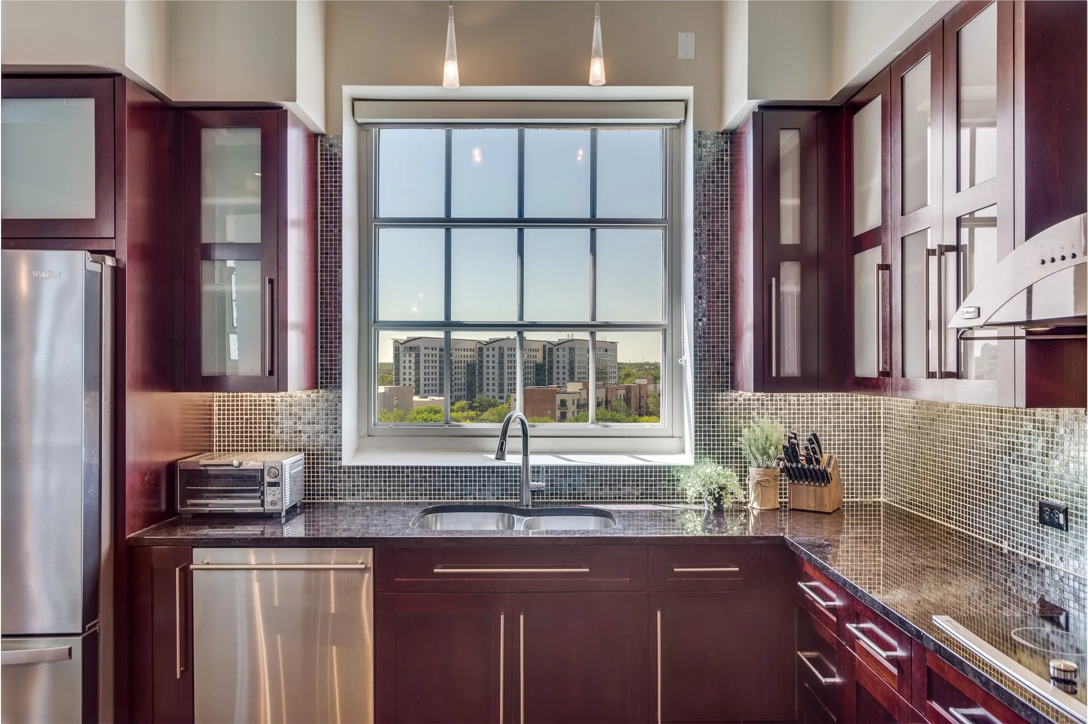Condominium For Sale in Tarrant County , 2600 W 7th Street 1717, Fort Worth, Texas 76107, 3 Bedroom, 4 Bathroom, 2 Garage spaces, 3,035 Sqft, built in 1928, Price $969,000, mls#21352664, Real Estate Agent in Fort Worth, Homes For Sale in Tarrant county, Homes For Sale in Fort Worth, Realtor in Fort Worth Texas, Real Estate Brokerage Independent Realty Texas, Luminita Cordes Realtor