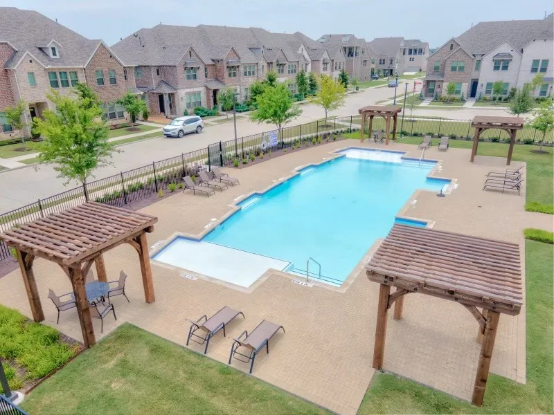 Townhouse For Rent in Dallas County , 1564 Windermere Way, Farmers Branch, Texas 75234, 3 Bedroom, 3 Bathroom, 2 Garage spaces, 1,832 Sqft, built in 2019, mls#21354495, Real Estate Agent in Farmers Branch, Homes For Rent in Dallas county, Homes For Rent in Farmers Branch, Realtor in Farmers Branch Texas, Real Estate Brokerage Independent Realty Texas, Luminita Cordes Realtor