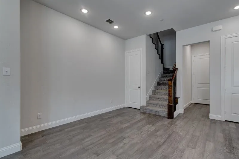 Townhouse For Rent in Dallas County , 1564 Windermere Way, Farmers Branch, Texas 75234, 3 Bedroom, 3 Bathroom, 2 Garage spaces, 1,832 Sqft, built in 2019, mls#21354495, Real Estate Agent in Farmers Branch, Homes For Rent in Dallas county, Homes For Rent in Farmers Branch, Realtor in Farmers Branch Texas, Real Estate Brokerage Independent Realty Texas, Luminita Cordes Realtor