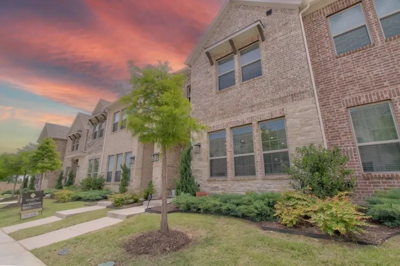 Townhouse For Rent in Dallas County , 1564 Windermere Way, Farmers Branch, Texas 75234, 3 Bedroom, 3 Bathroom, 2 Garage spaces, 1,832 Sqft, built in 2019, mls#21354495, Real Estate Agent in Farmers Branch, Homes For Rent in Dallas county, Homes For Rent in Farmers Branch, Realtor in Farmers Branch Texas, Real Estate Brokerage Independent Realty Texas, Luminita Cordes Realtor