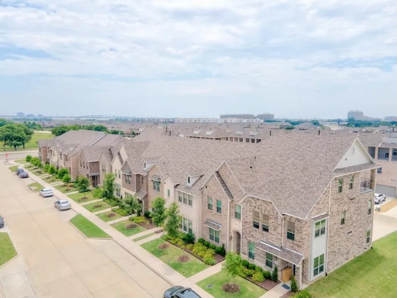 Townhouse For Rent in Dallas County , 1564 Windermere Way, Farmers Branch, Texas 75234, 3 Bedroom, 3 Bathroom, 2 Garage spaces, 1,832 Sqft, built in 2019, mls#21354495, Real Estate Agent in Farmers Branch, Homes For Rent in Dallas county, Homes For Rent in Farmers Branch, Realtor in Farmers Branch Texas, Real Estate Brokerage Independent Realty Texas, Luminita Cordes Realtor