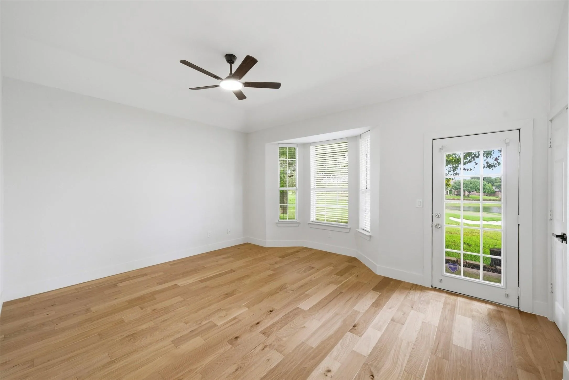 Single Family Residence For Rent in Collin County , 2104 Old Mcgarrah Road, Mc Kinney, Texas 75072, 4 Bedroom, 3 Bathroom, 2 Garage spaces, 2,672 Sqft, built in 1988, mls#21354294, Real Estate Agent in Mc Kinney, Homes For Rent in Collin county, Homes For Rent in Mc Kinney, Realtor in Mc Kinney Texas, Real Estate Brokerage Independent Realty Texas, Luminita Cordes Realtor