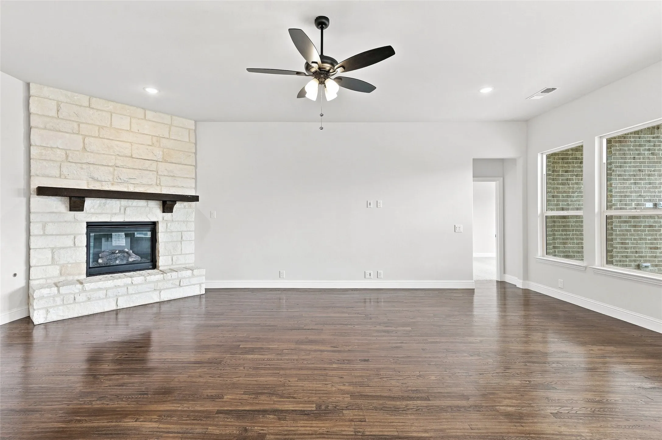 Single Family Residence For Sale in Grayson County , 1430 Colorado Road, Van Alstyne, Texas 75495, 4 Bedroom, 3 Bathroom, 2 Garage spaces, 2,713 Sqft, built in 2026, mls#21354499, Real Estate Agent in Van Alstyne, Homes For Sale in Grayson county, Homes For Sale in Van Alstyne, Realtor in Van Alstyne Texas, Real Estate Brokerage Independent Realty Texas, Luminita Cordes Realtor