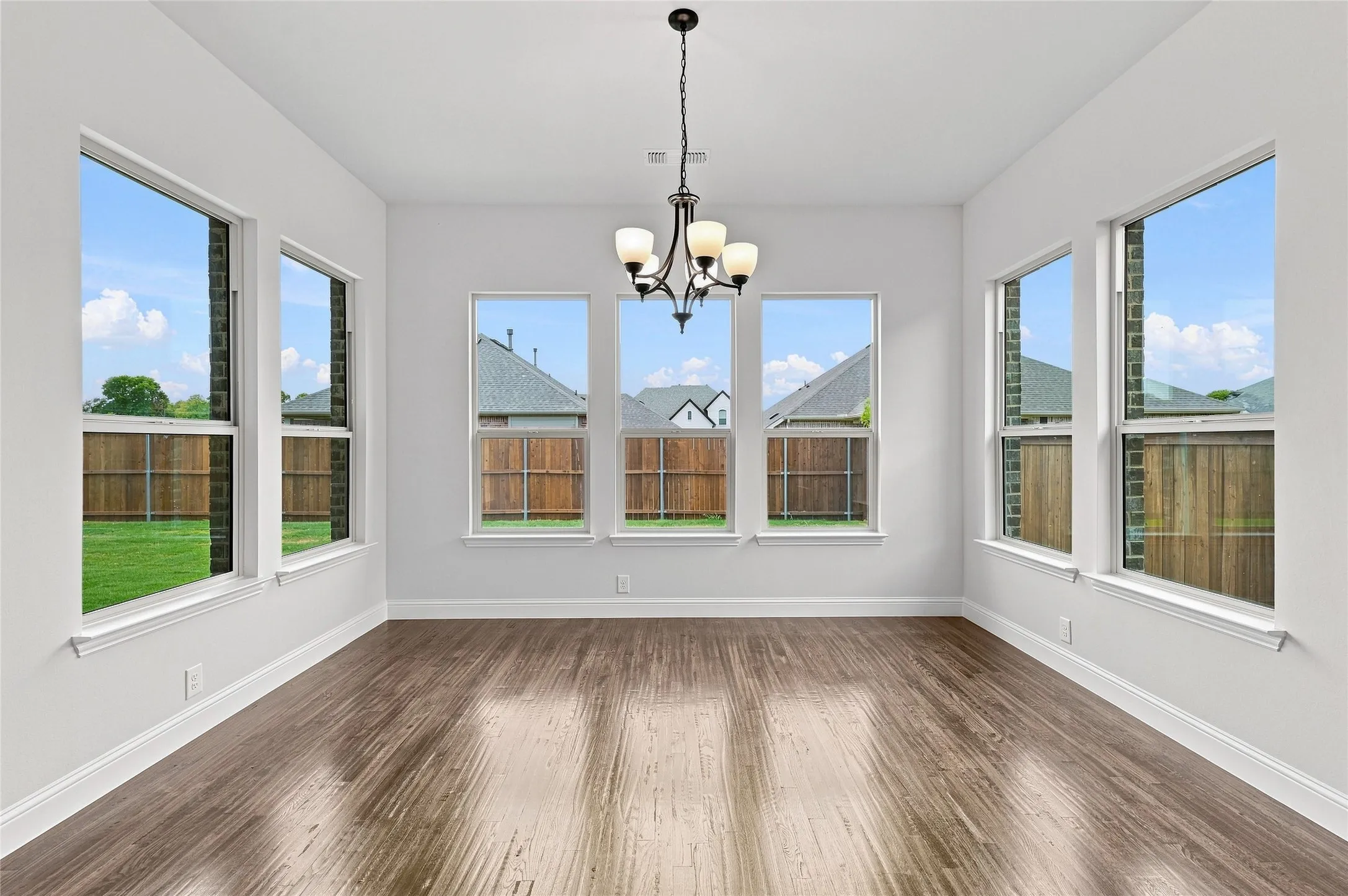 Single Family Residence For Sale in Grayson County , 1430 Colorado Road, Van Alstyne, Texas 75495, 4 Bedroom, 3 Bathroom, 2 Garage spaces, 2,713 Sqft, built in 2026, mls#21354499, Real Estate Agent in Van Alstyne, Homes For Sale in Grayson county, Homes For Sale in Van Alstyne, Realtor in Van Alstyne Texas, Real Estate Brokerage Independent Realty Texas, Luminita Cordes Realtor