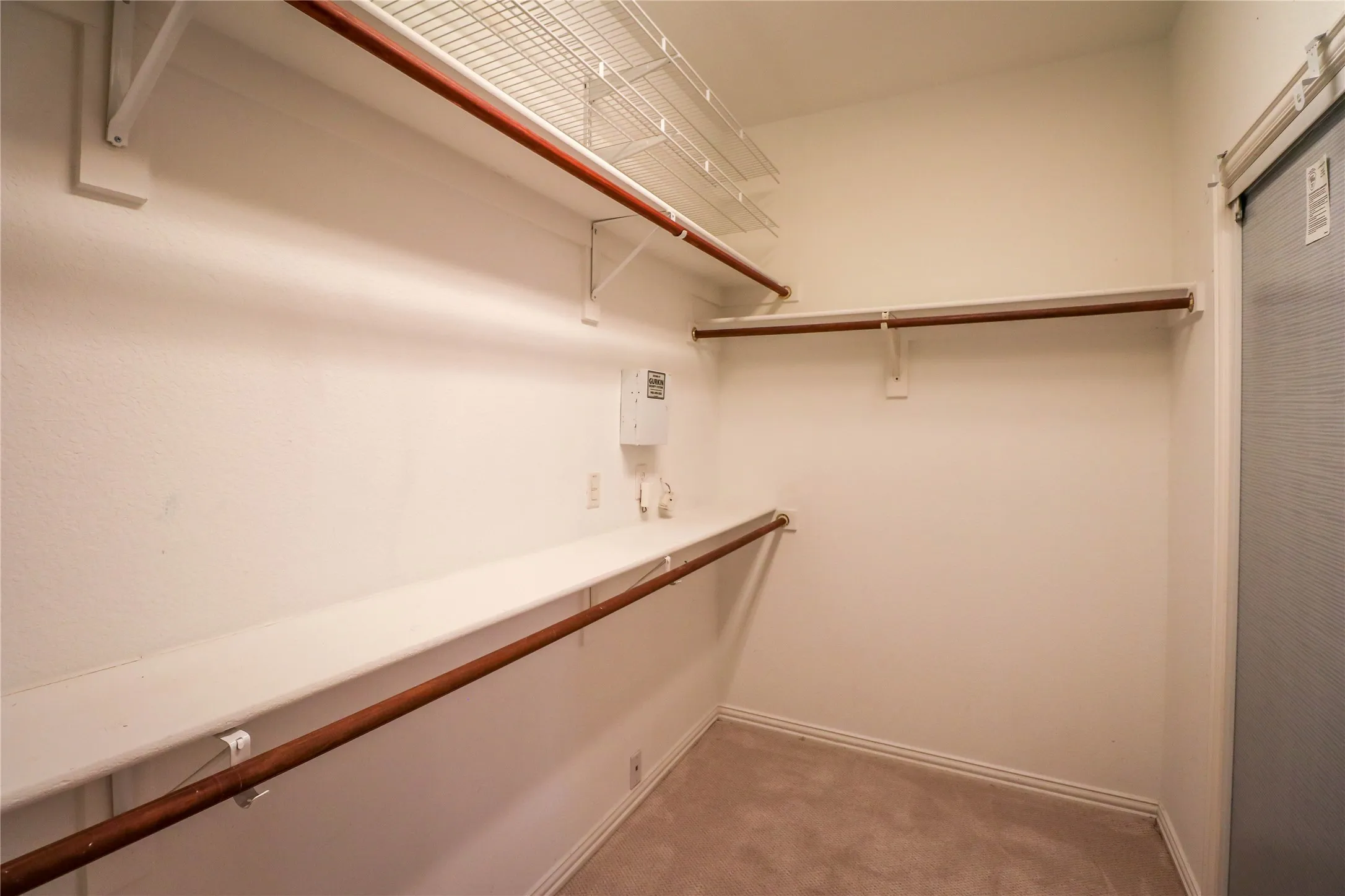 Single Family Residence For Rent in Dallas County , 9130 Bottlebrush Lane, Irving, Texas 75063, 4 Bedroom, 3 Bathroom, 2 Garage spaces, 3,600 Sqft, built in 2001, mls#21354503, Real Estate Agent in Irving, Homes For Rent in Dallas county, Homes For Rent in Irving, Realtor in Irving Texas, Real Estate Brokerage Independent Realty Texas, Luminita Cordes Realtor
