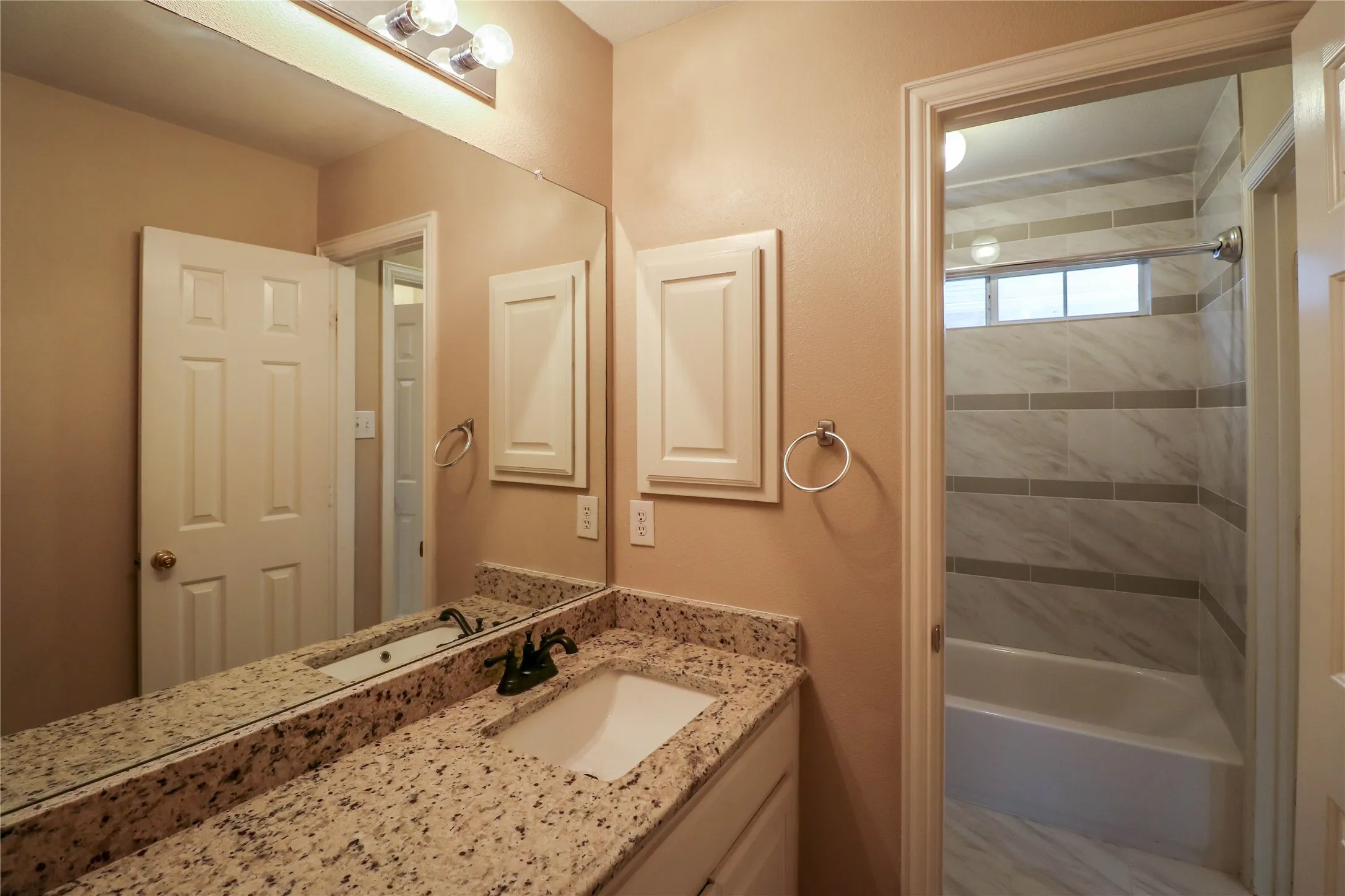 Single Family Residence For Rent in Dallas County , 9130 Bottlebrush Lane, Irving, Texas 75063, 4 Bedroom, 3 Bathroom, 2 Garage spaces, 3,600 Sqft, built in 2001, mls#21354503, Real Estate Agent in Irving, Homes For Rent in Dallas county, Homes For Rent in Irving, Realtor in Irving Texas, Real Estate Brokerage Independent Realty Texas, Luminita Cordes Realtor