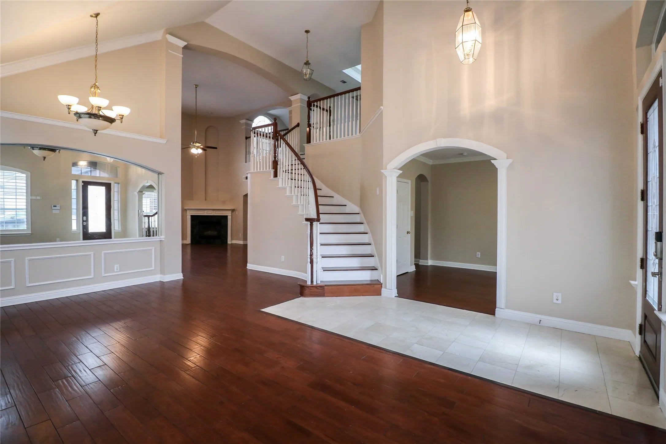 Single Family Residence For Rent in Dallas County , 9130 Bottlebrush Lane, Irving, Texas 75063, 4 Bedroom, 3 Bathroom, 2 Garage spaces, 3,600 Sqft, built in 2001, mls#21354503, Real Estate Agent in Irving, Homes For Rent in Dallas county, Homes For Rent in Irving, Realtor in Irving Texas, Real Estate Brokerage Independent Realty Texas, Luminita Cordes Realtor
